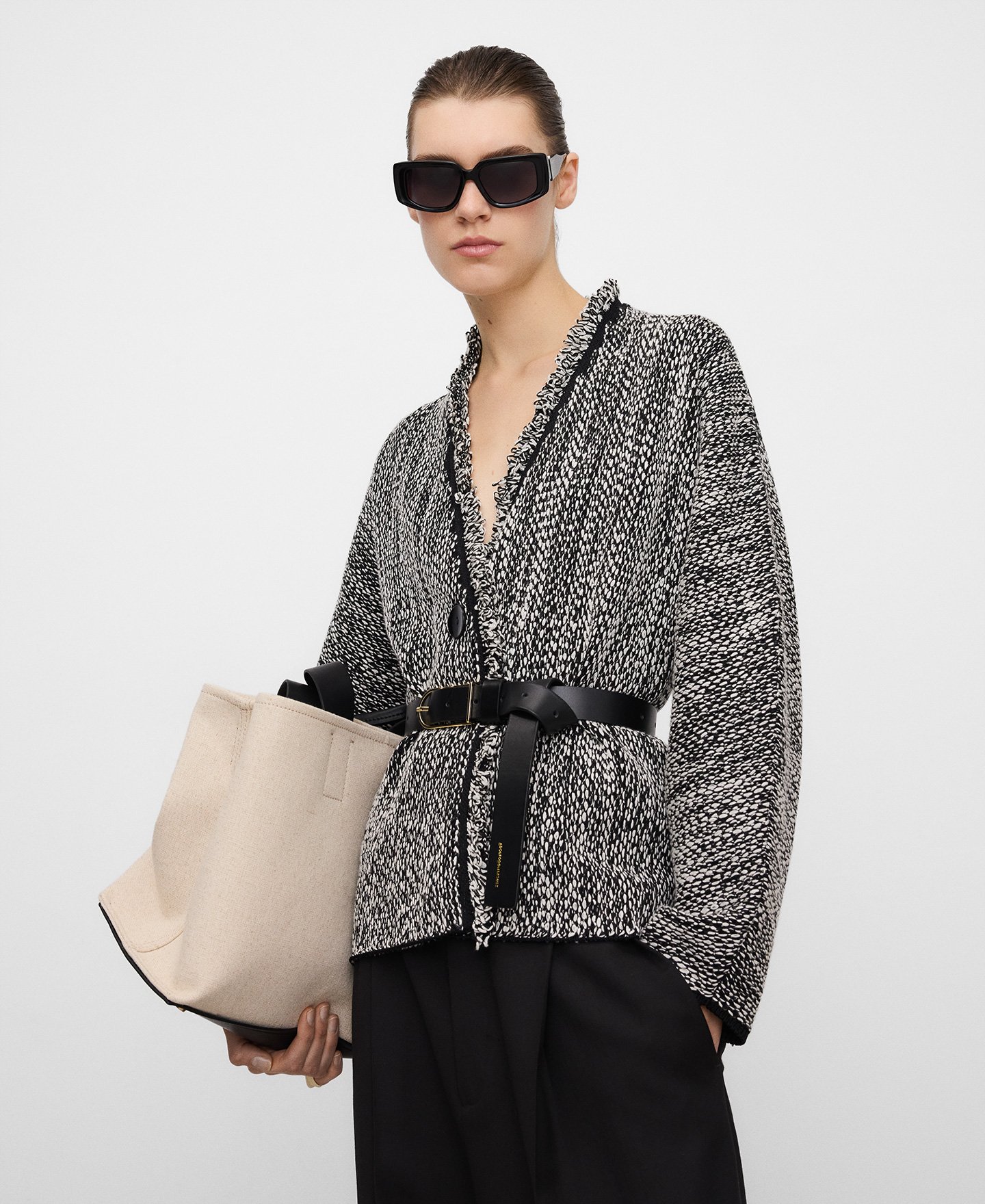 Short blended-knit jacket image number 0