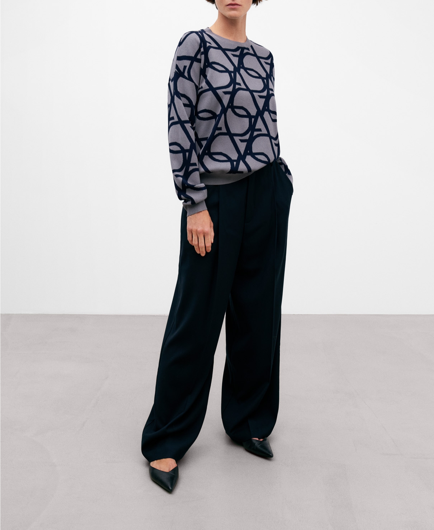 Navy blue jacquard sweatshirt women image number 1