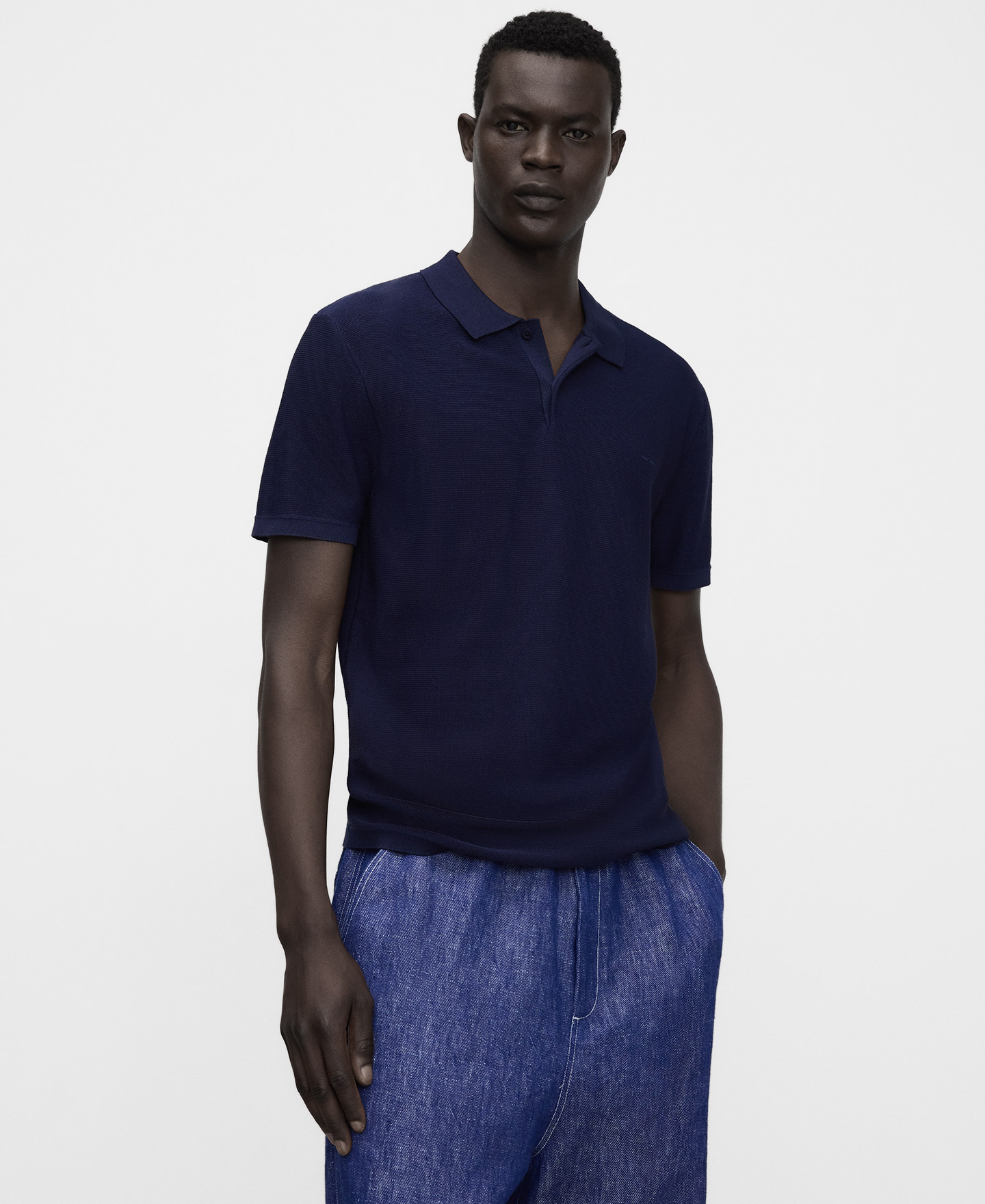 Regular fit structured knit polo shirt image number 0