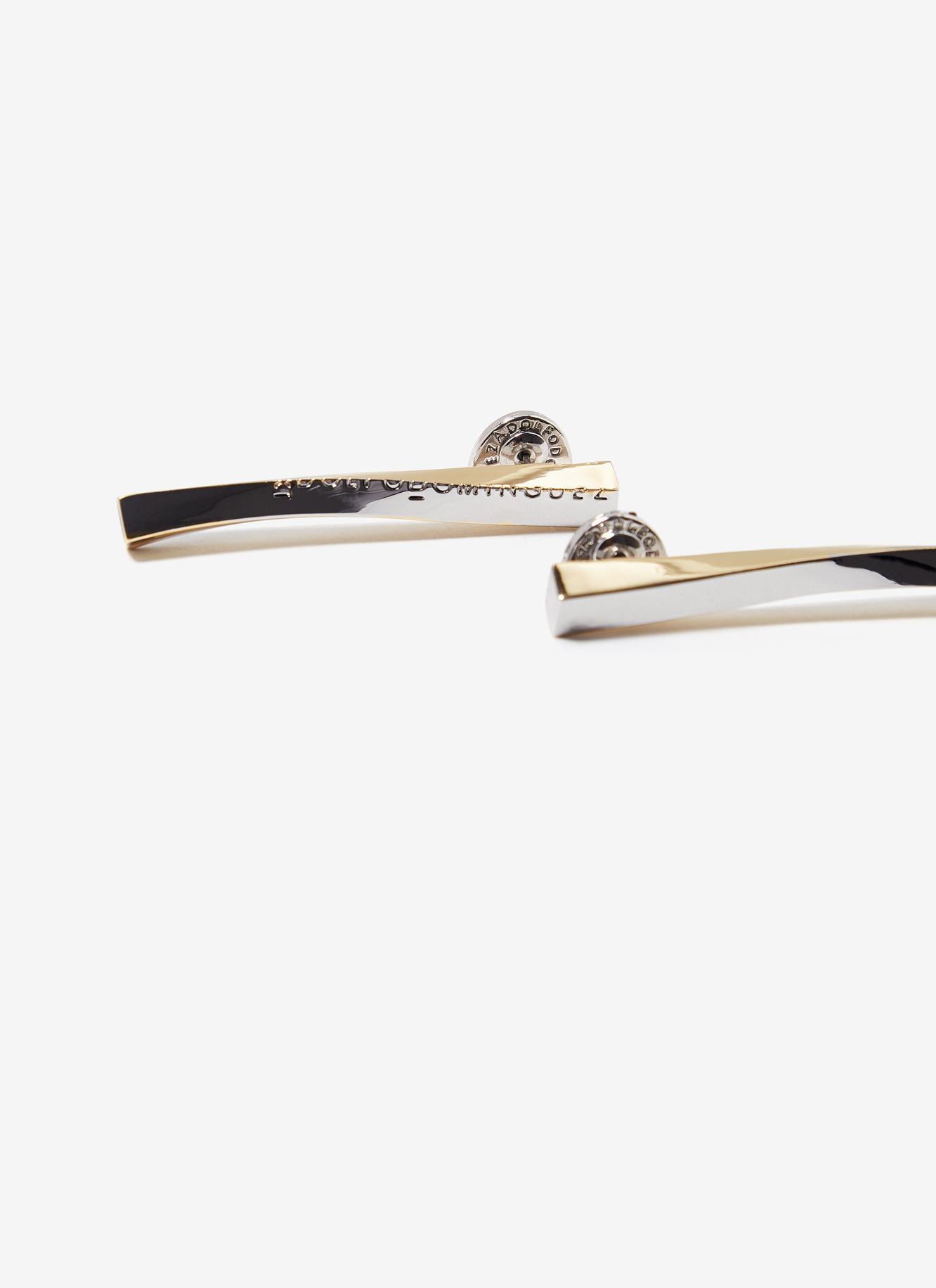 Bicolour irregular earrings image number 2