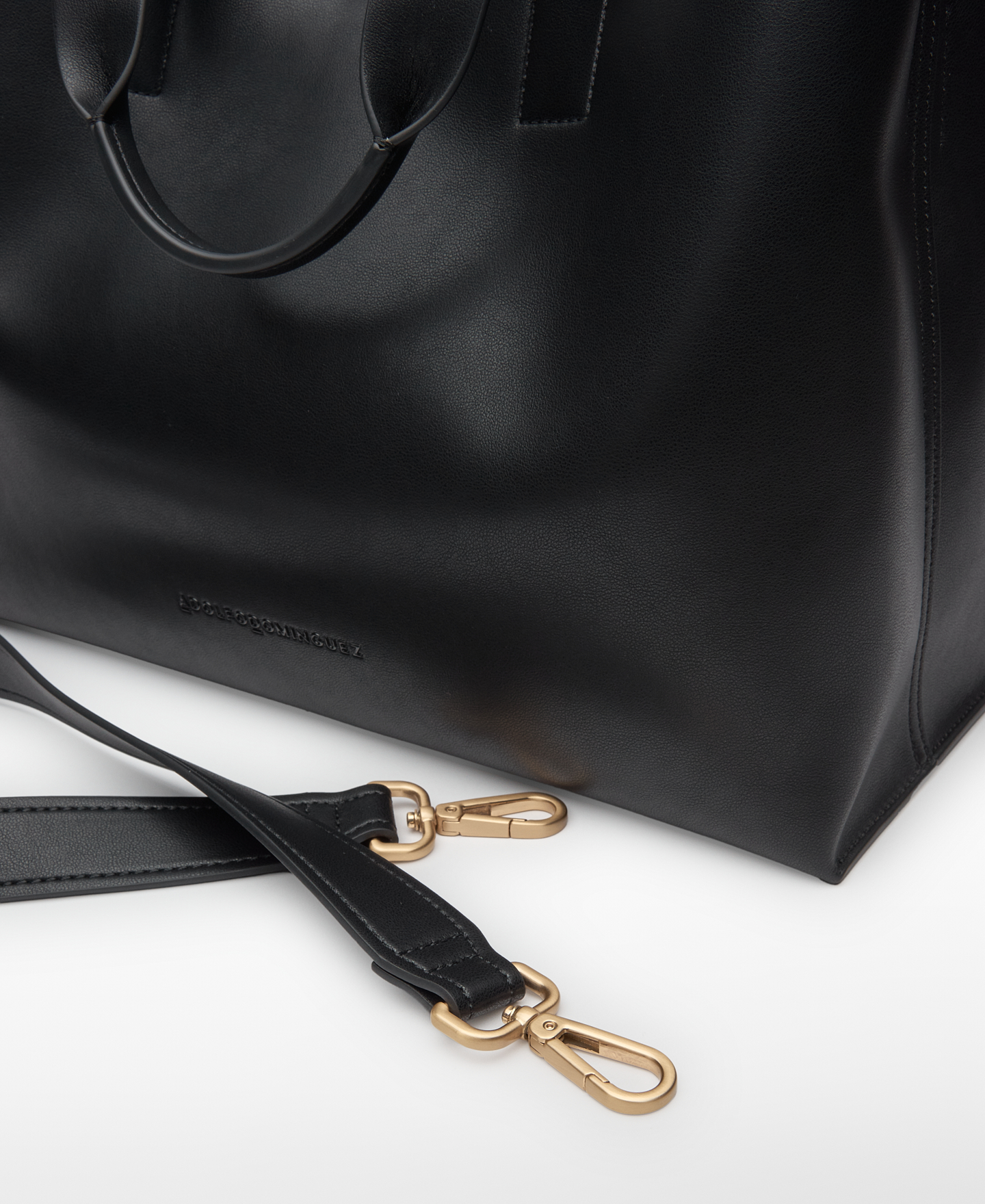 Shopper horizontal Mica image number 3