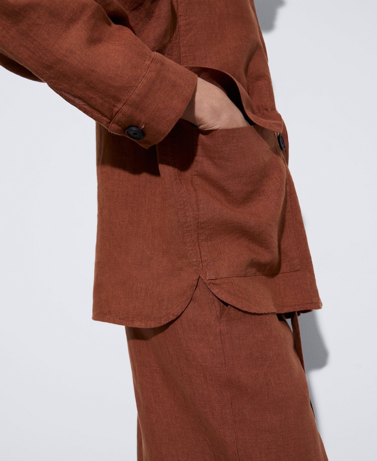 European linen button-down overshirt image number 3