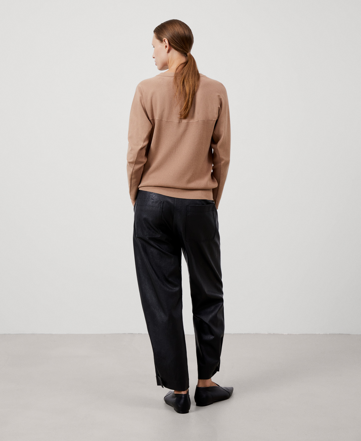 V-neck viscose sweater image number 2