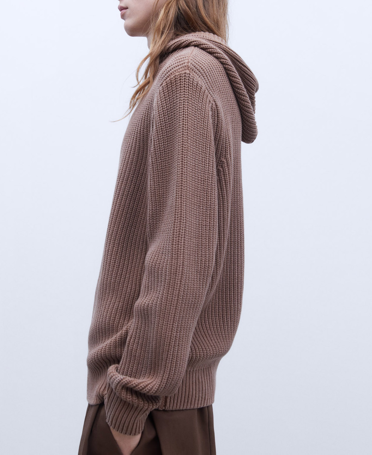 Cotton knit hooded sweater image number 4