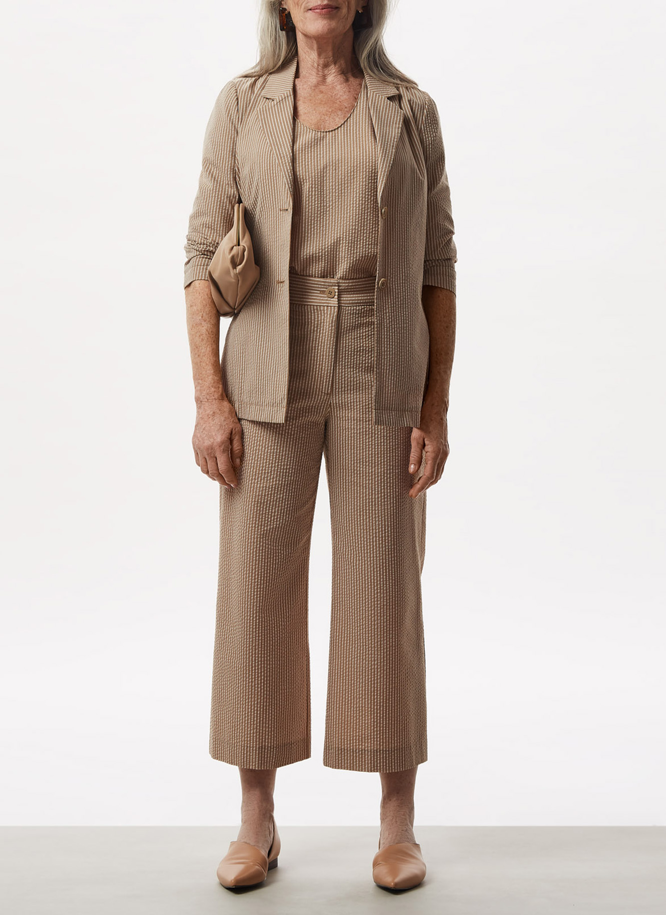 Seersucker shirt with elbow sleeve image number 3