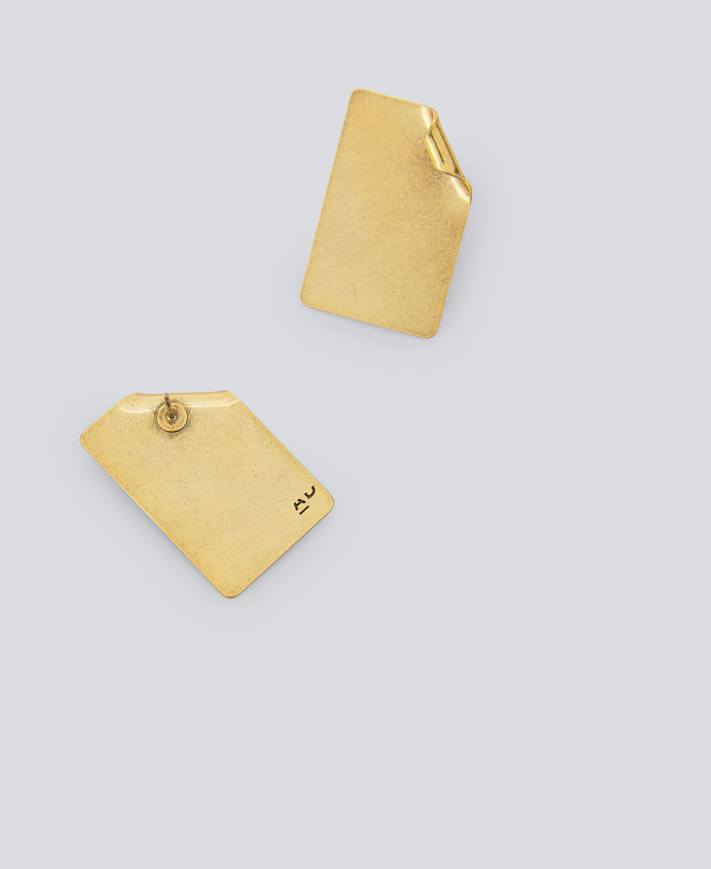Boucles d'oreilles motif lettres pour femme image number 1