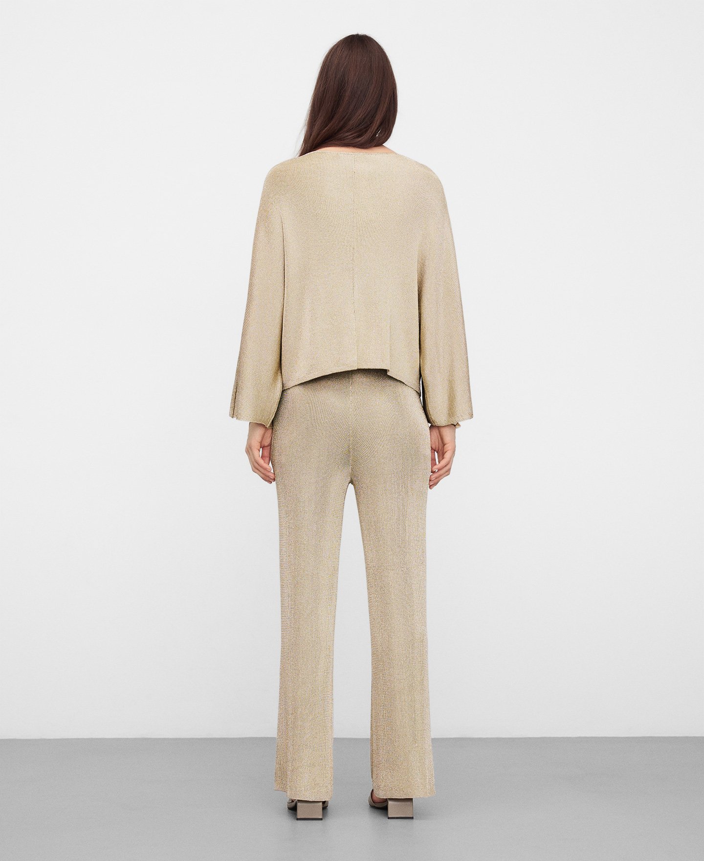 Metallic knit V-neck sweater image number 2