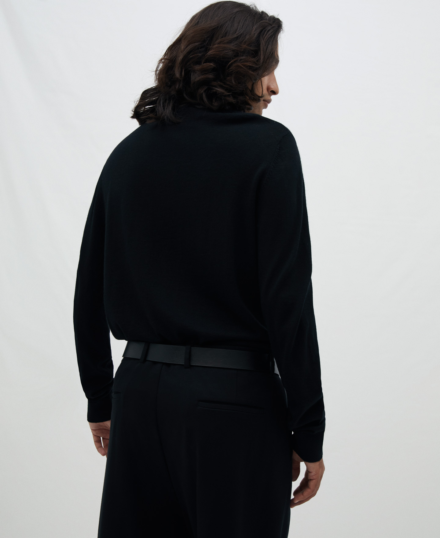 Merino wool crew neck sweater image number 2