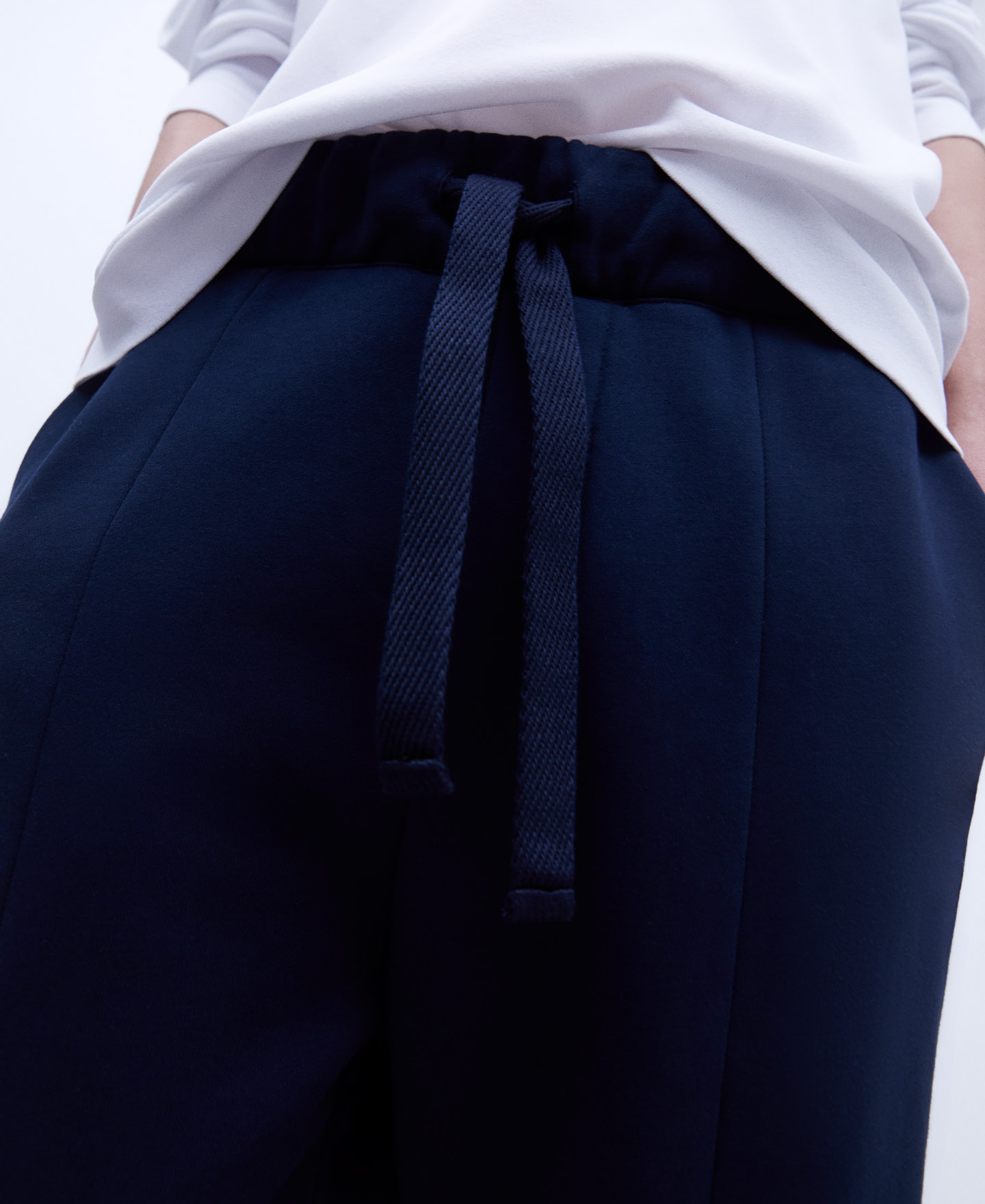Pantalon jogger en coton biologique image number 3