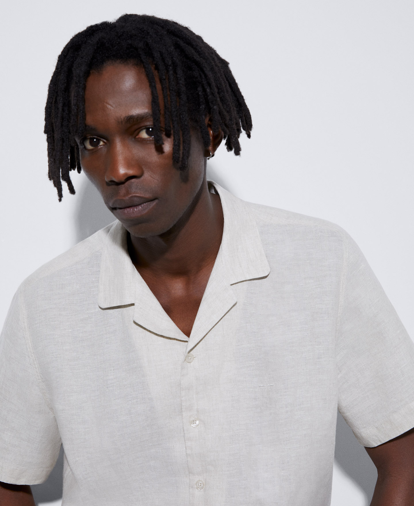 Bowling neck linen shirt image number 3