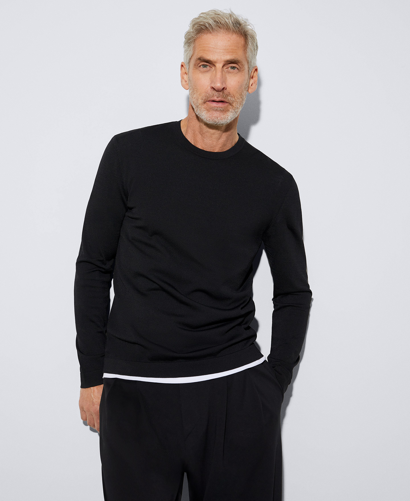 Viscose & recycled nylon knitted sweater image number 0