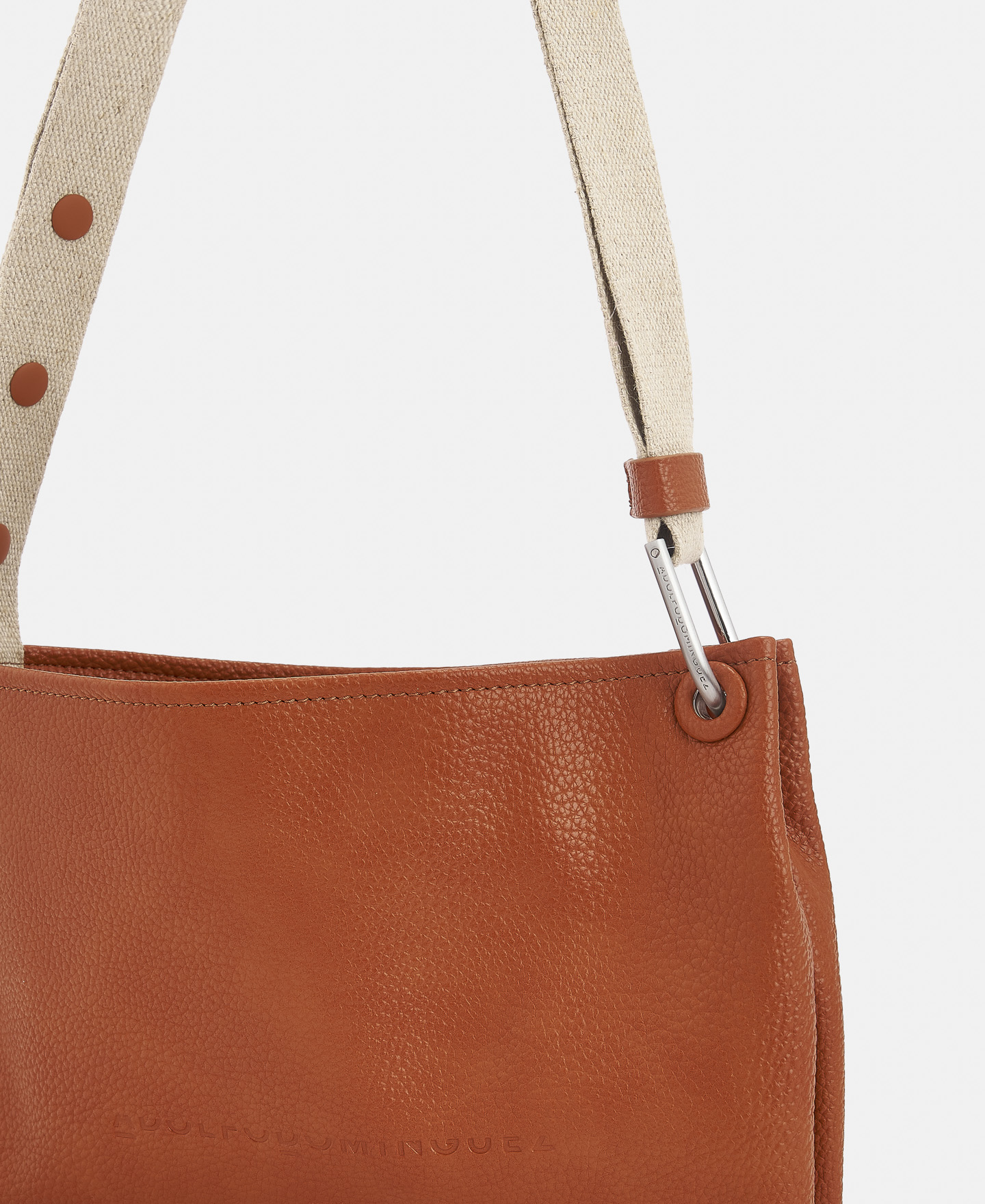 Recycled material small shoulder bag image number 3