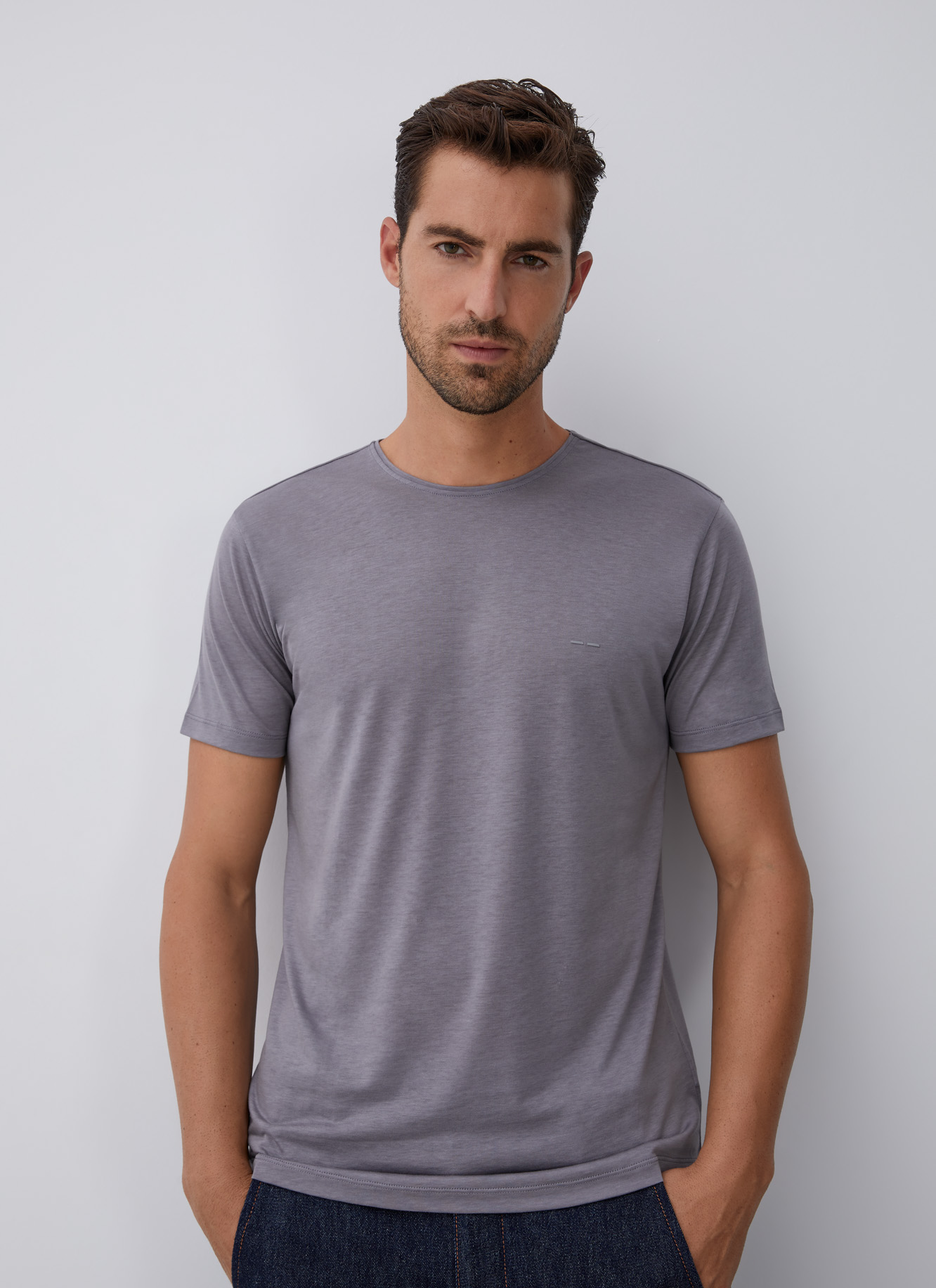 Camiseta en liocel y algodón image number 0