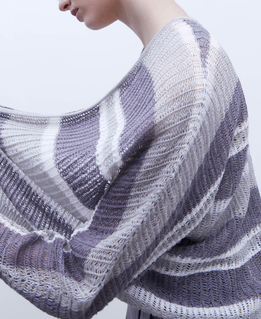 Lace knit linen cardigan image number 3