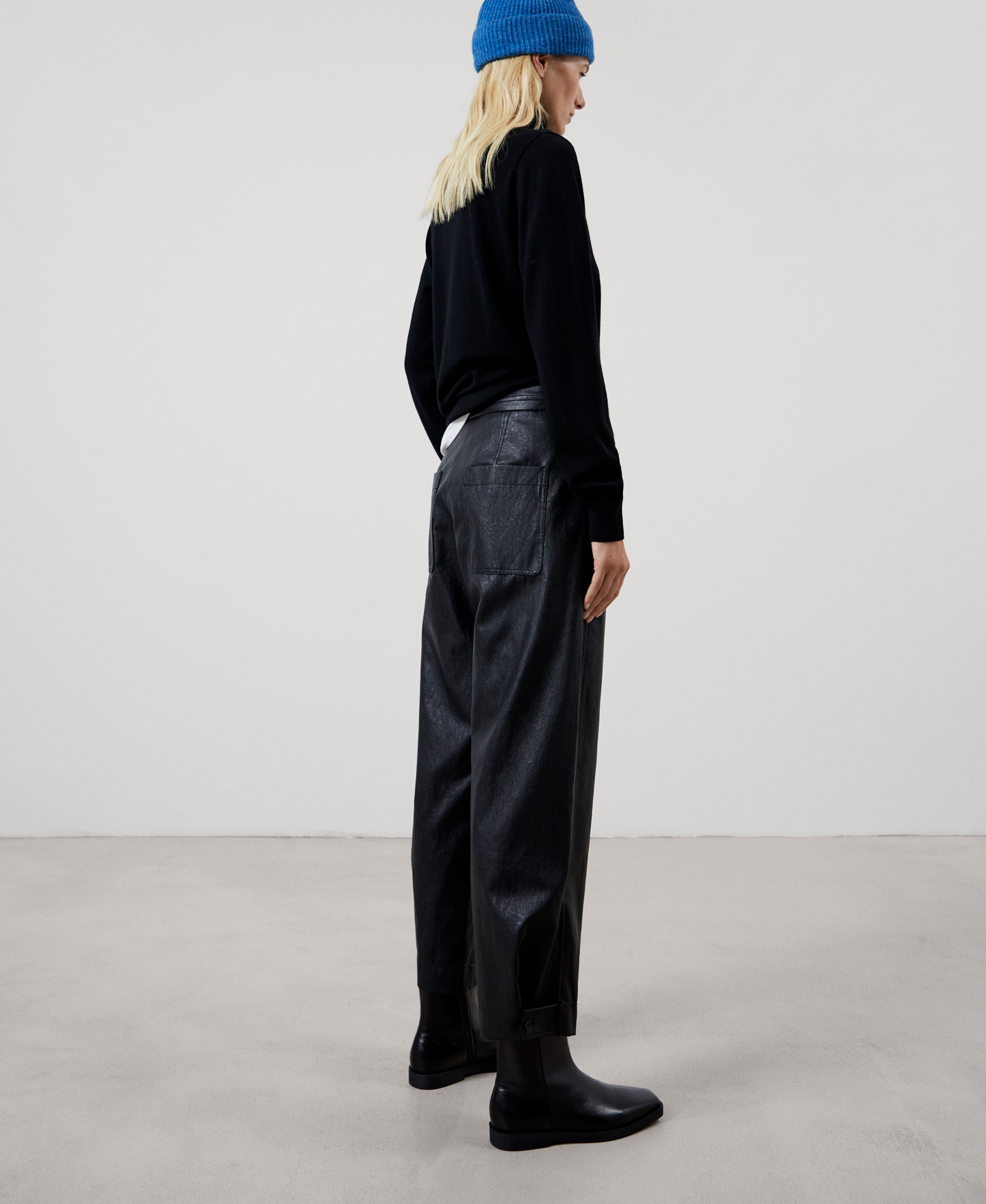 Viscose wide ankle length trousers image number 2