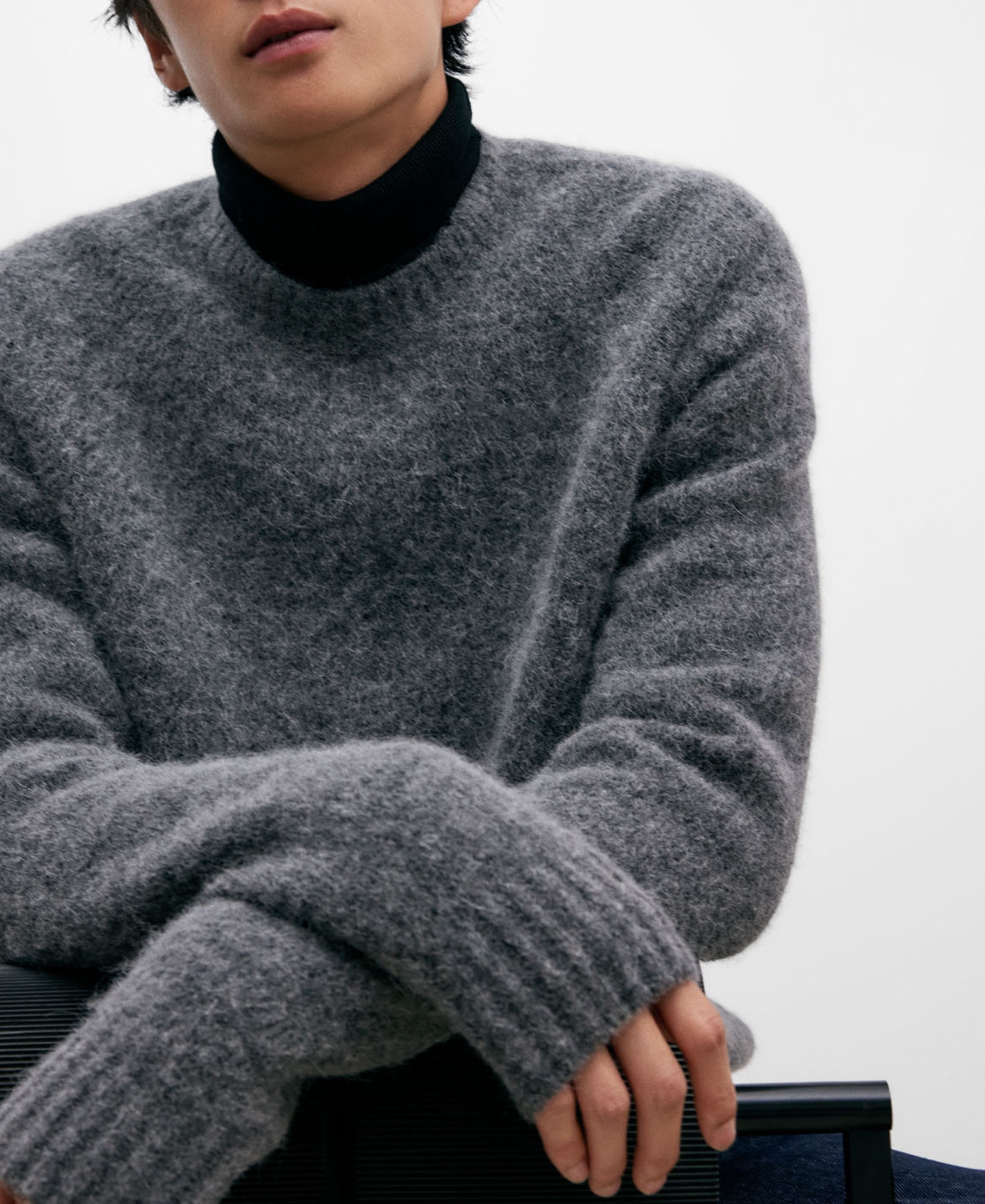 Jersey tejido lana gris melange hombre image number 3