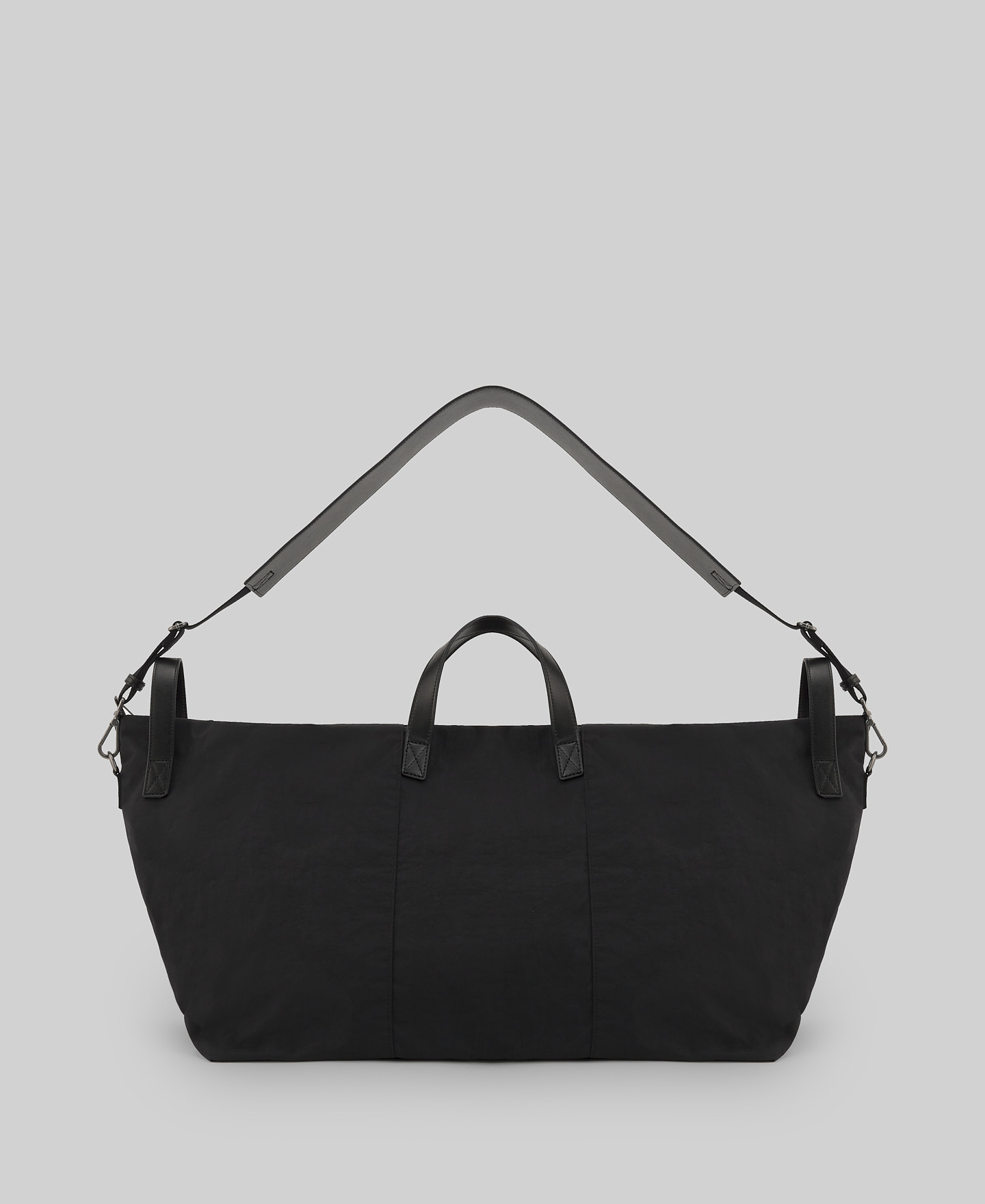 Maxi bolso de viaje negro hombre image number 1
