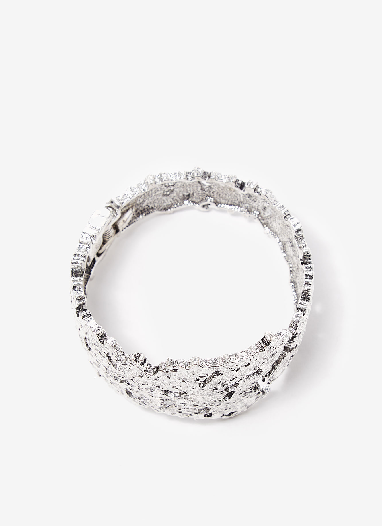Rigid bracelet with organic silhouette image number 3