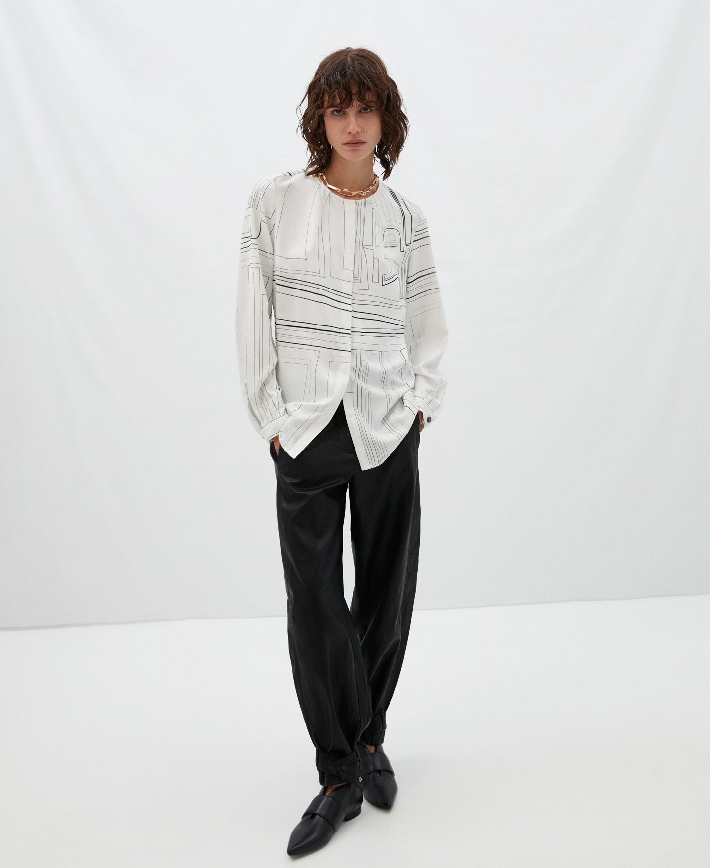 Blusa estampado laberinto image number 1