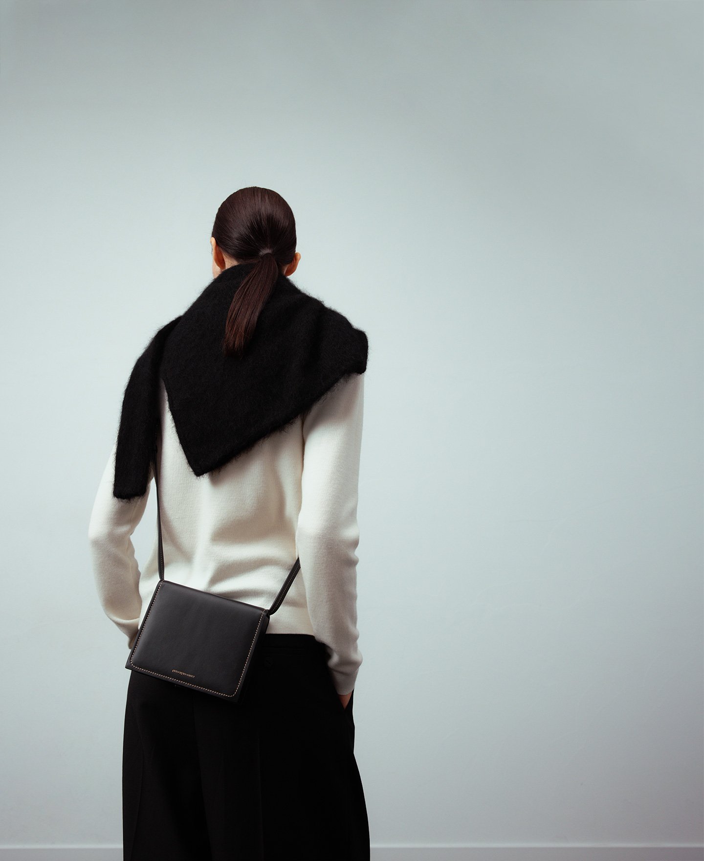 Aqua Lab (06) crossbody bag woman image number 5