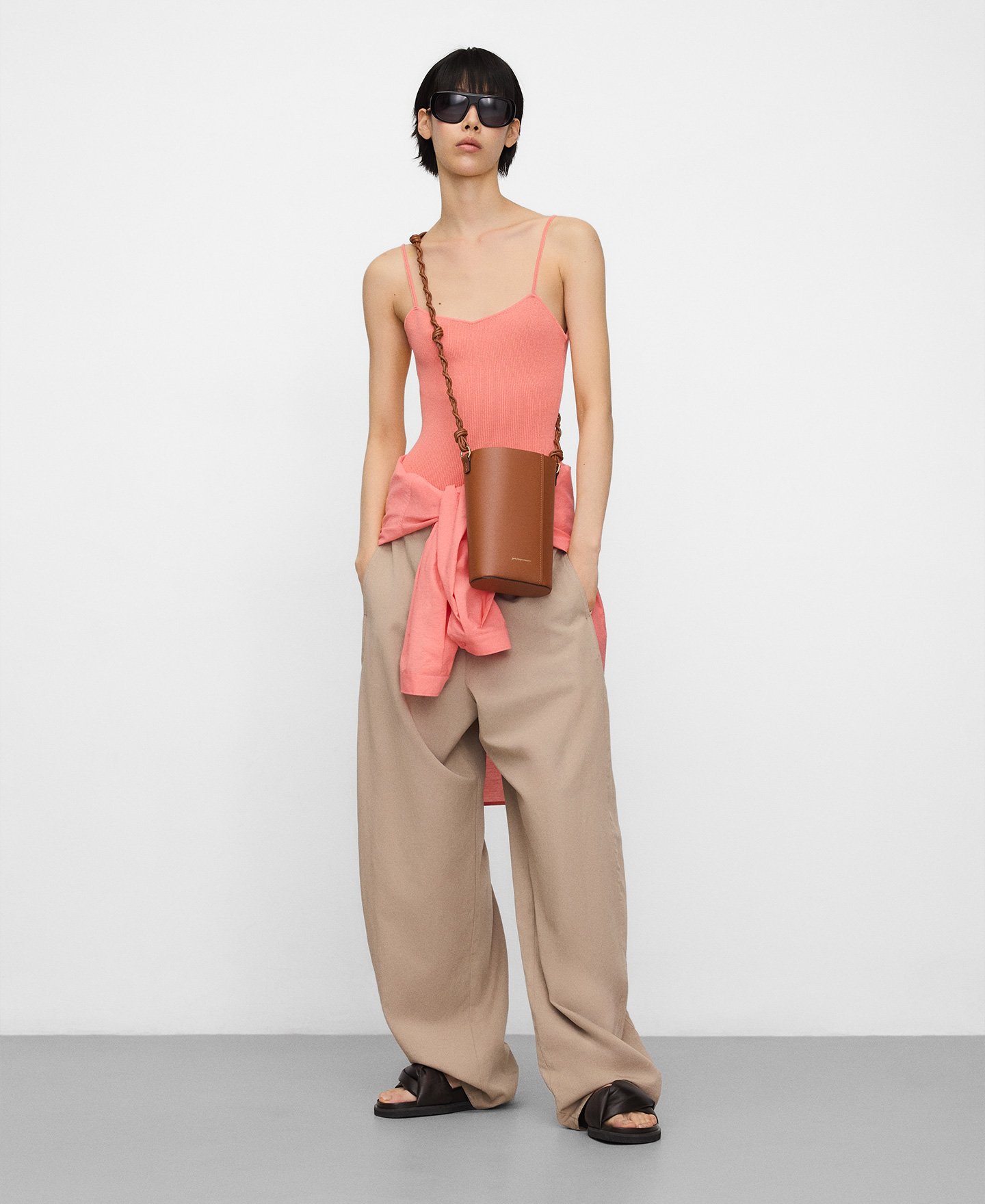 Braided strap vertical leather crossbody image number 4