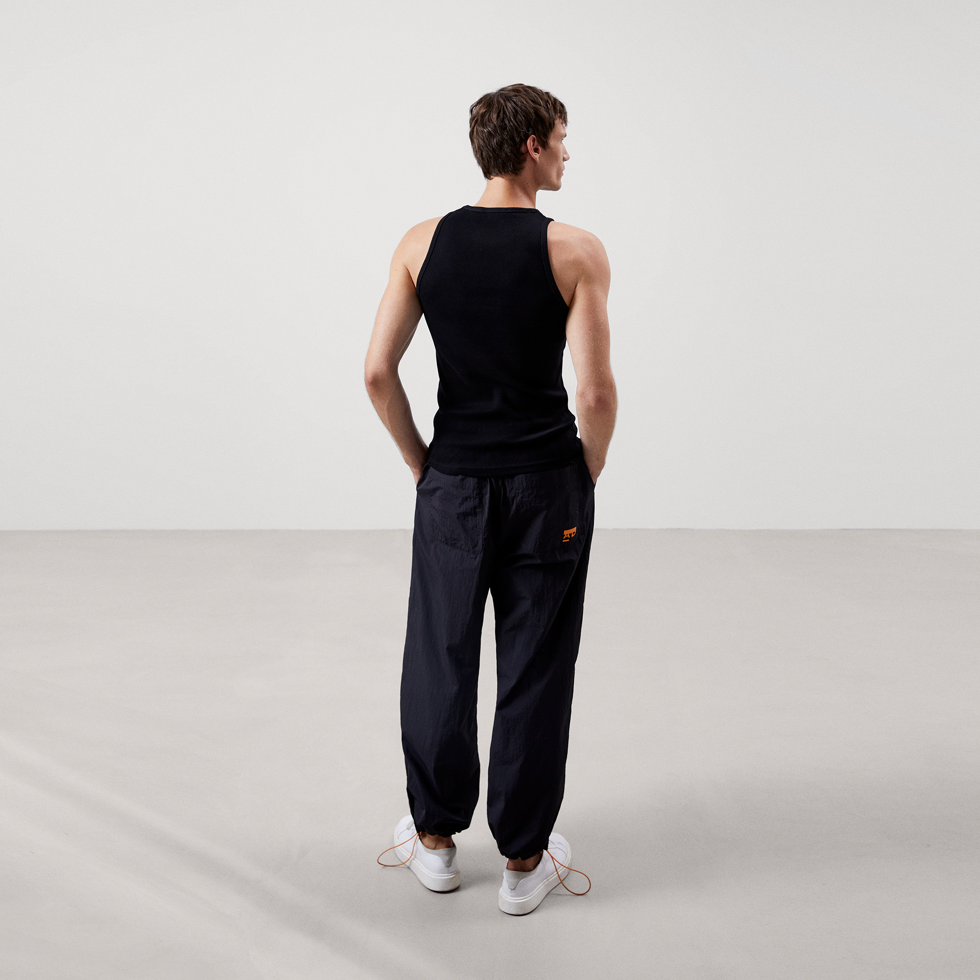 Cotton tank top image number 2
