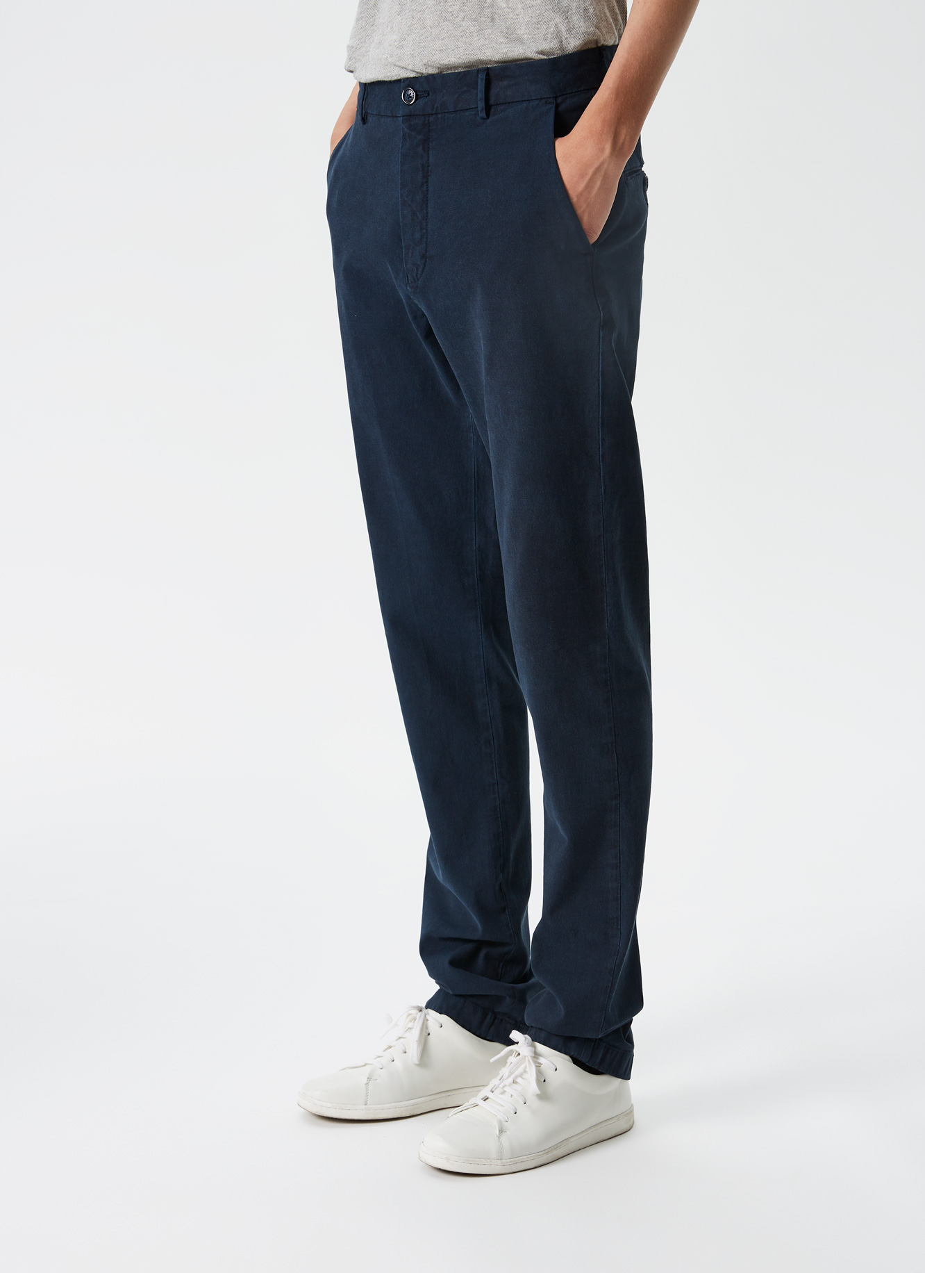 Pantalón de algodón elástico tipo chino image number 0