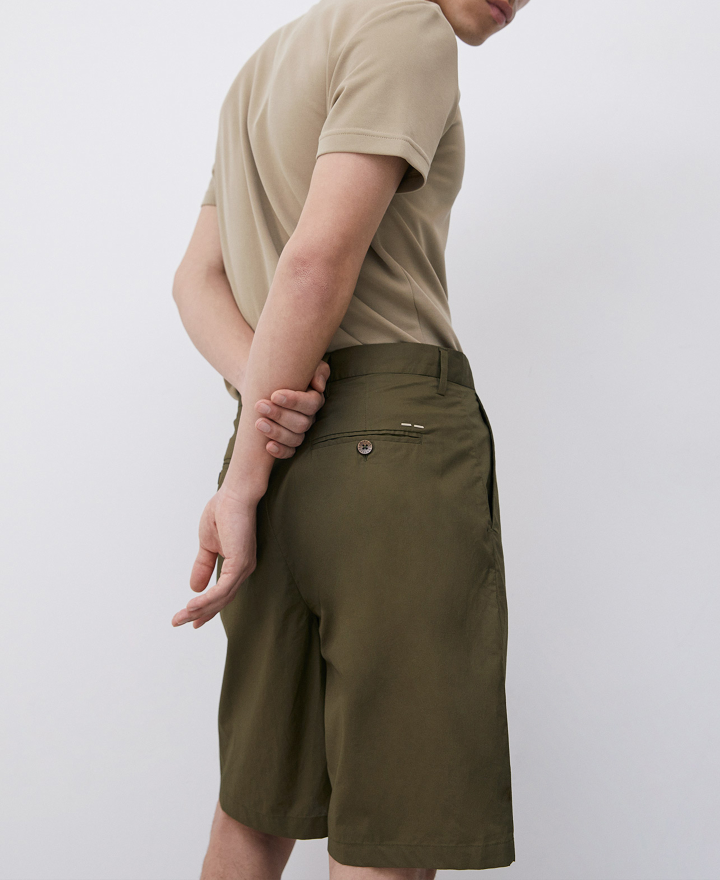 Grey bermuda shorts in cotton image number 3