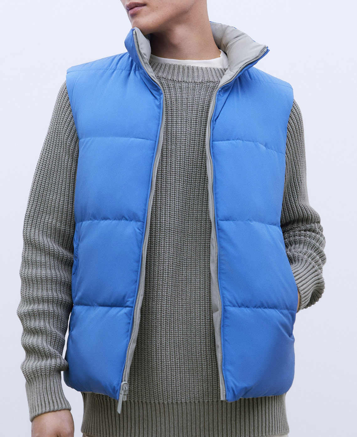 Reversible padded nylon waistcoat image number 4