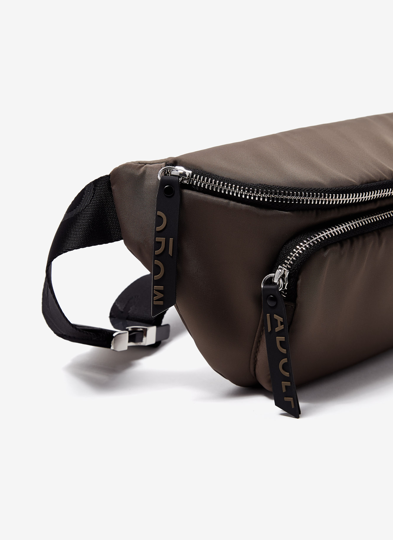 Nylon padded waist bag image number 2