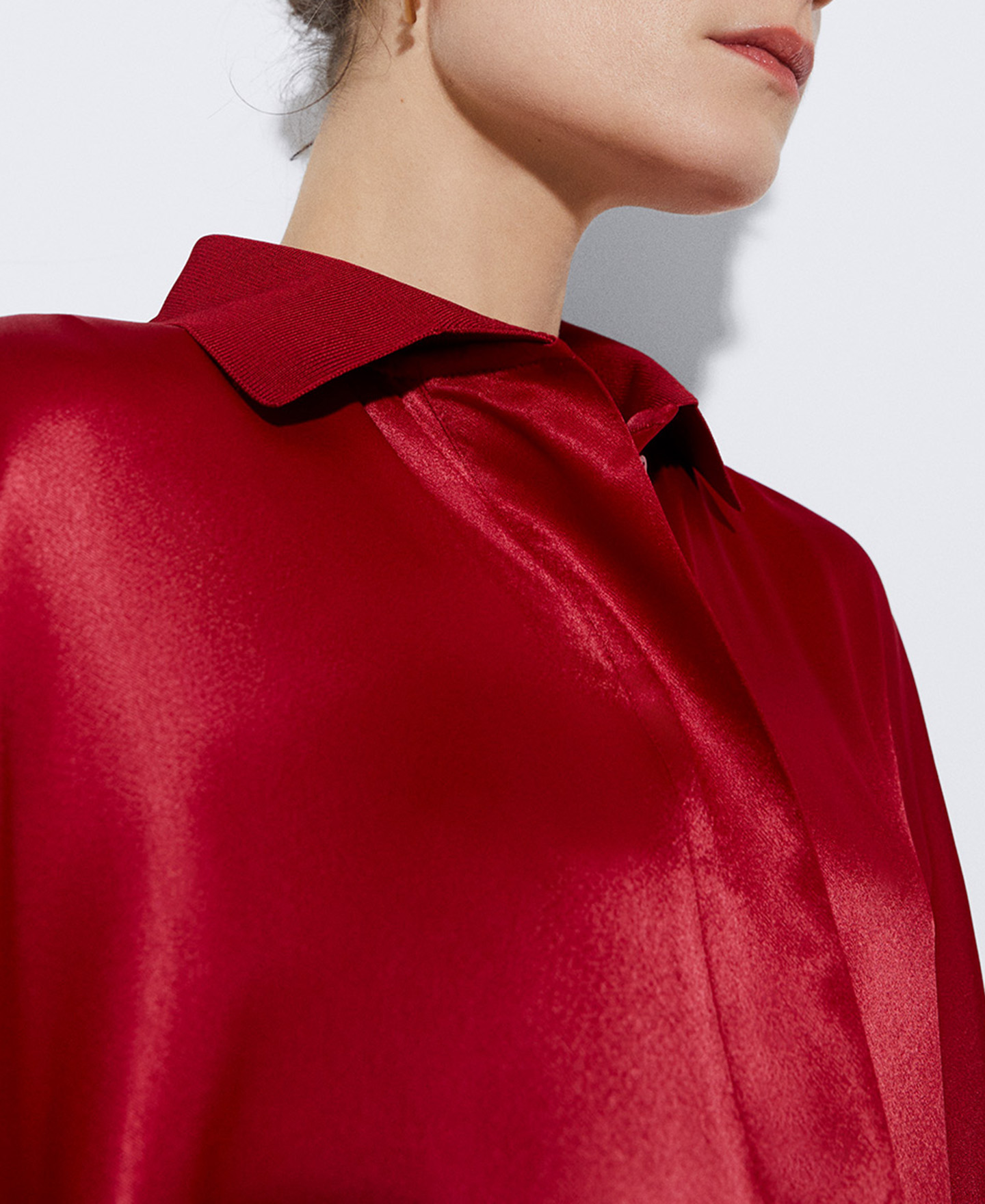 Fluid viscose blouse image number 3