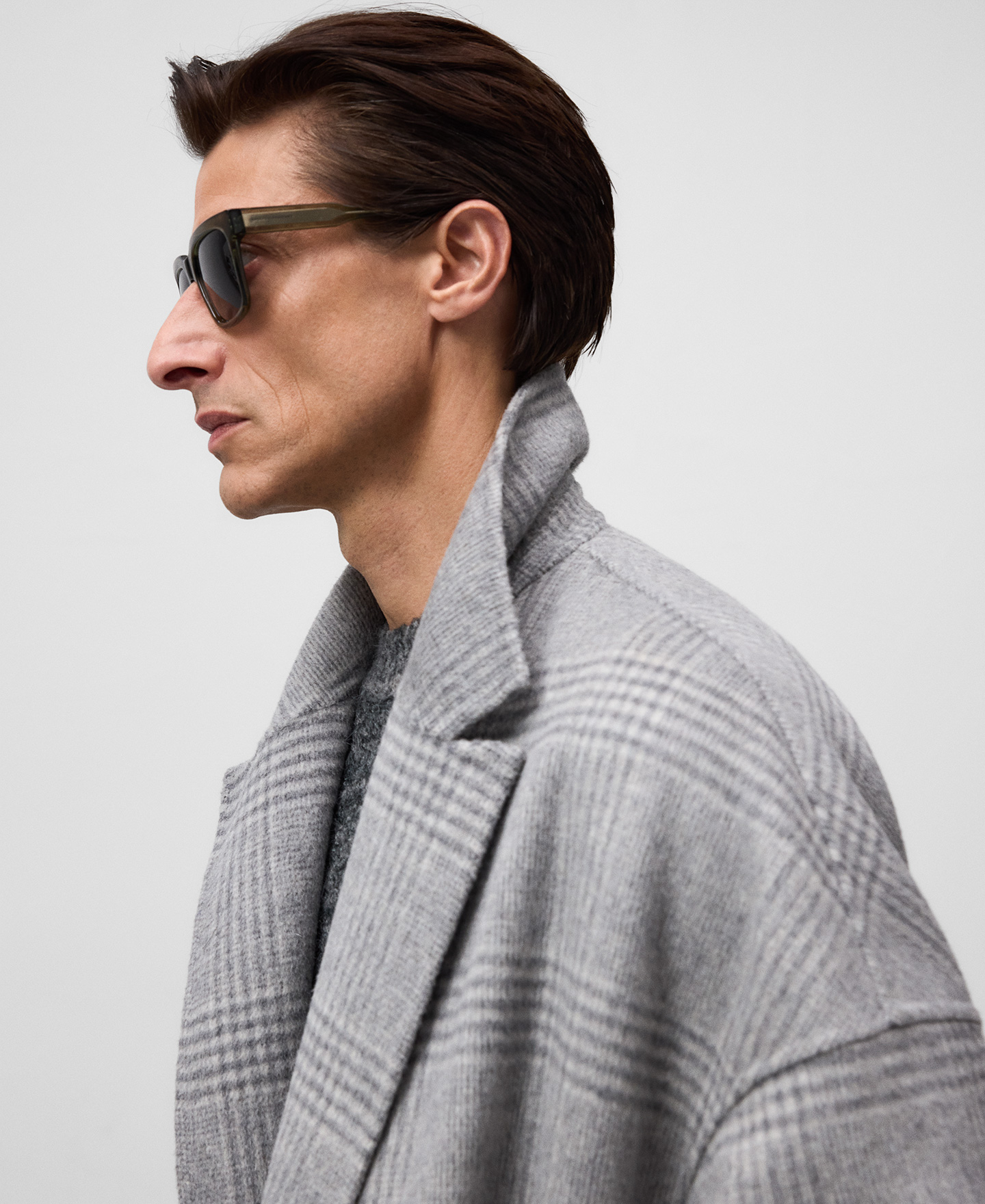 Double-faced checkered coat man image number 3