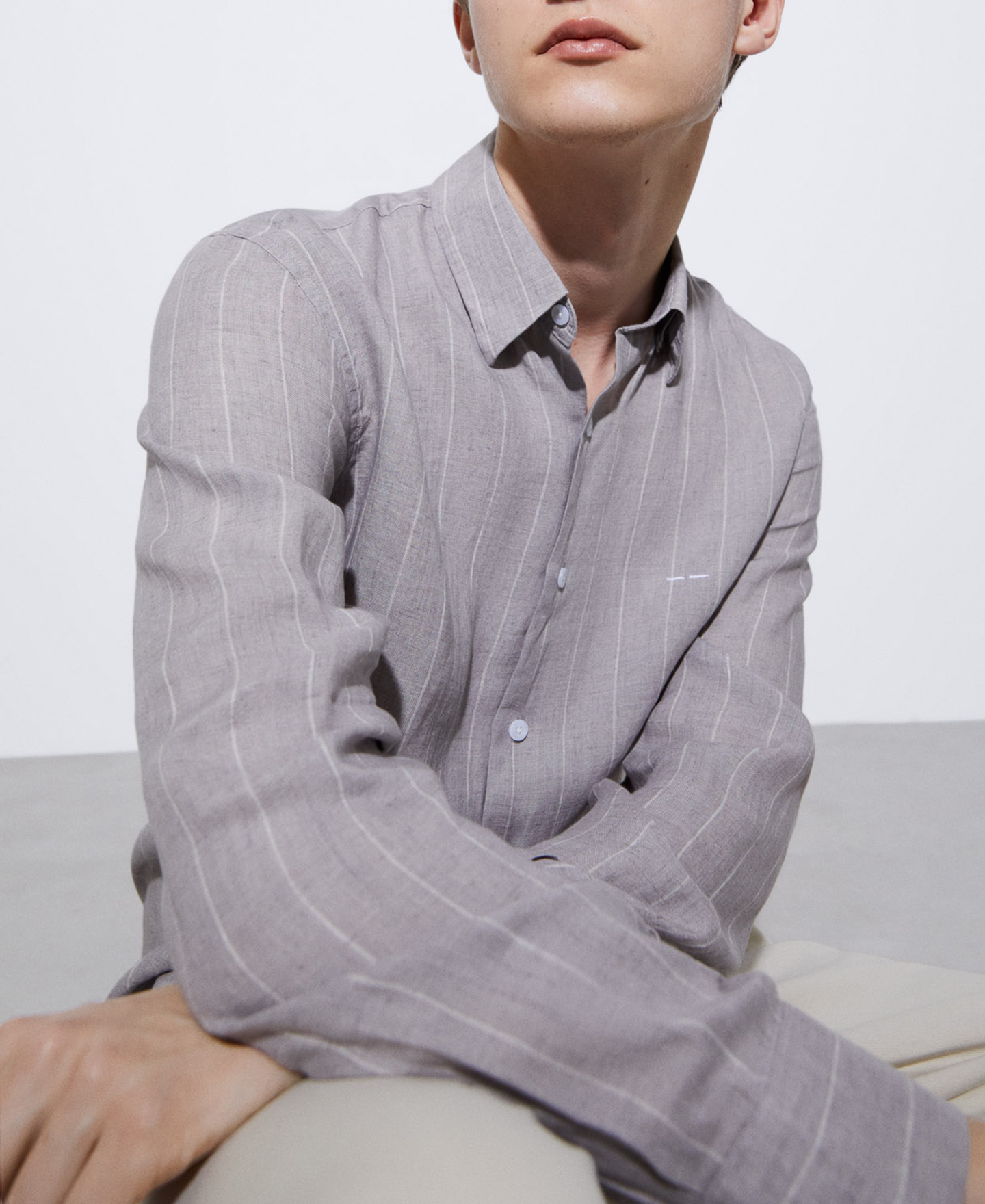 Camisa rayas en lino natural image number 3