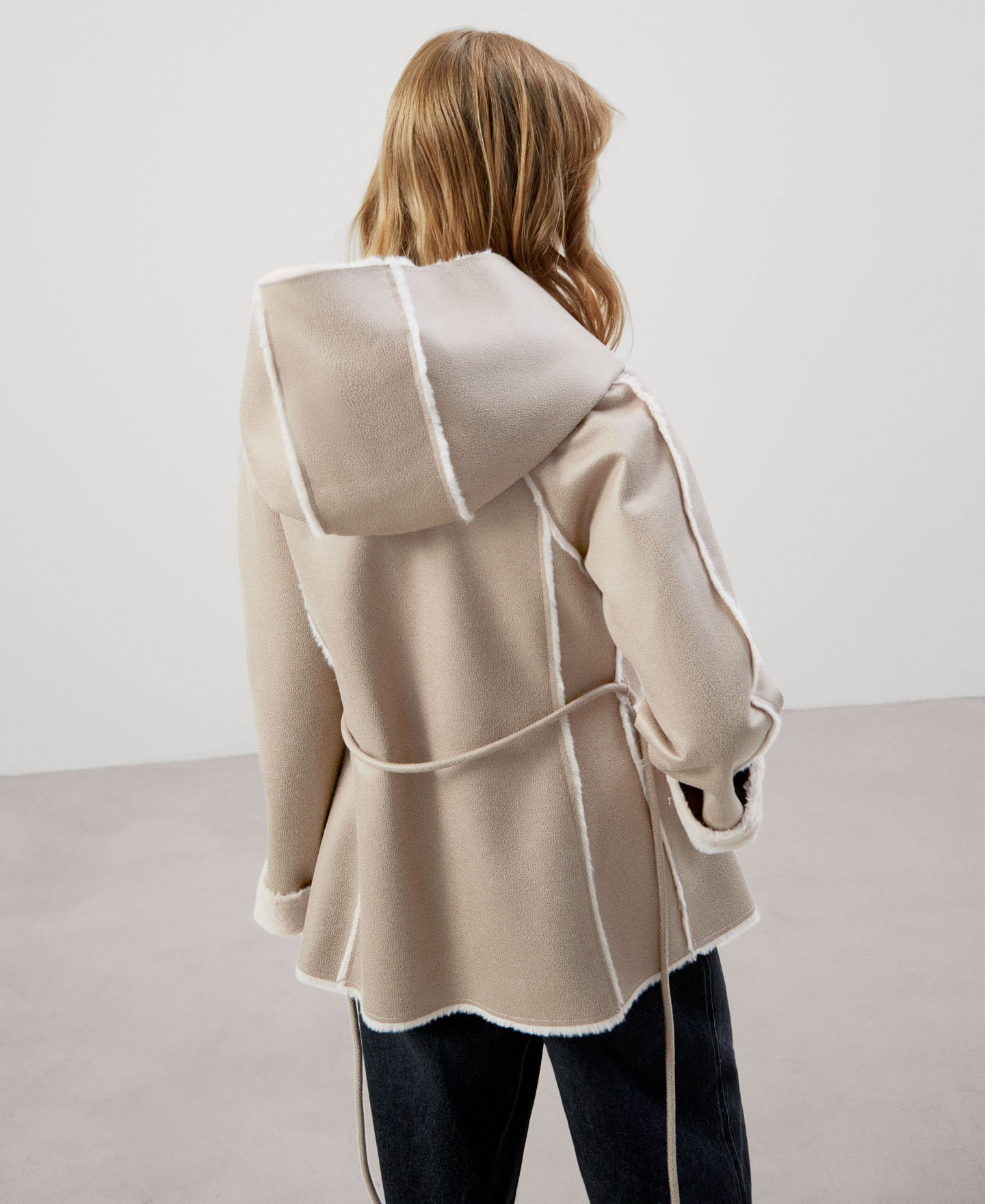 Fluid coat with hood image number 2