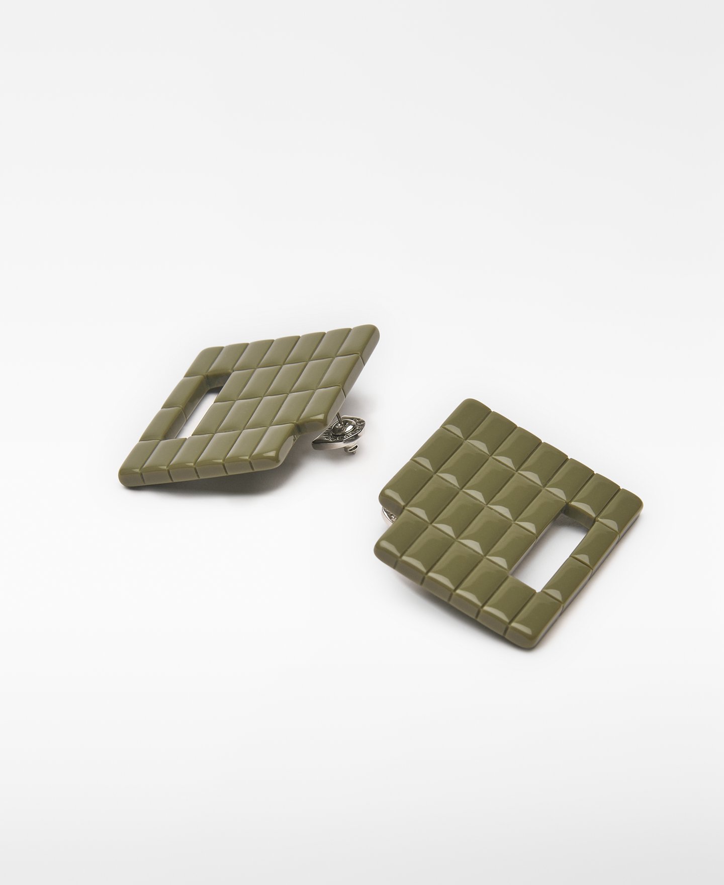 Green resin grid earrings woman image number 1
