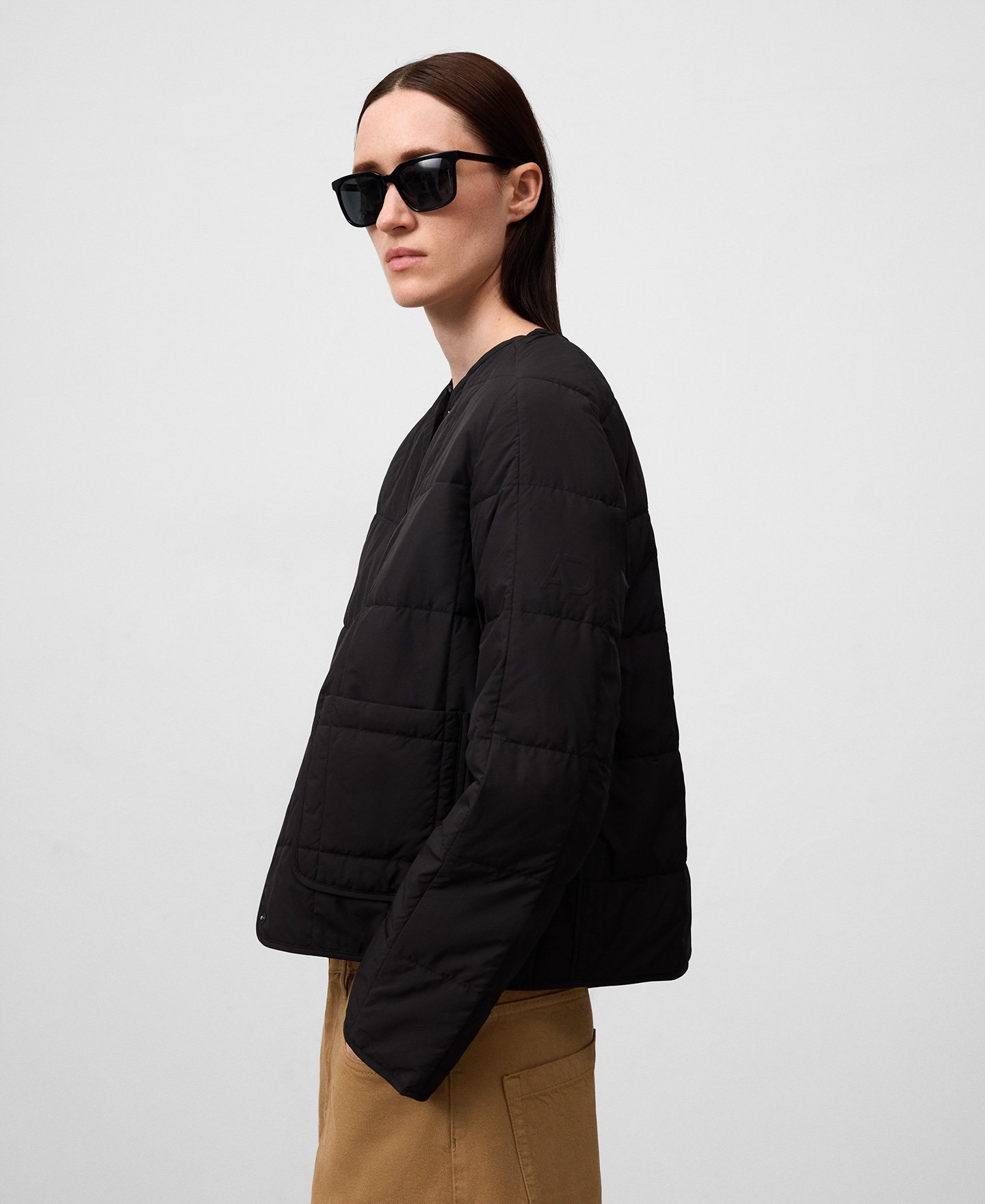 Chaqueta acolchada con bufanda mujer image number 3