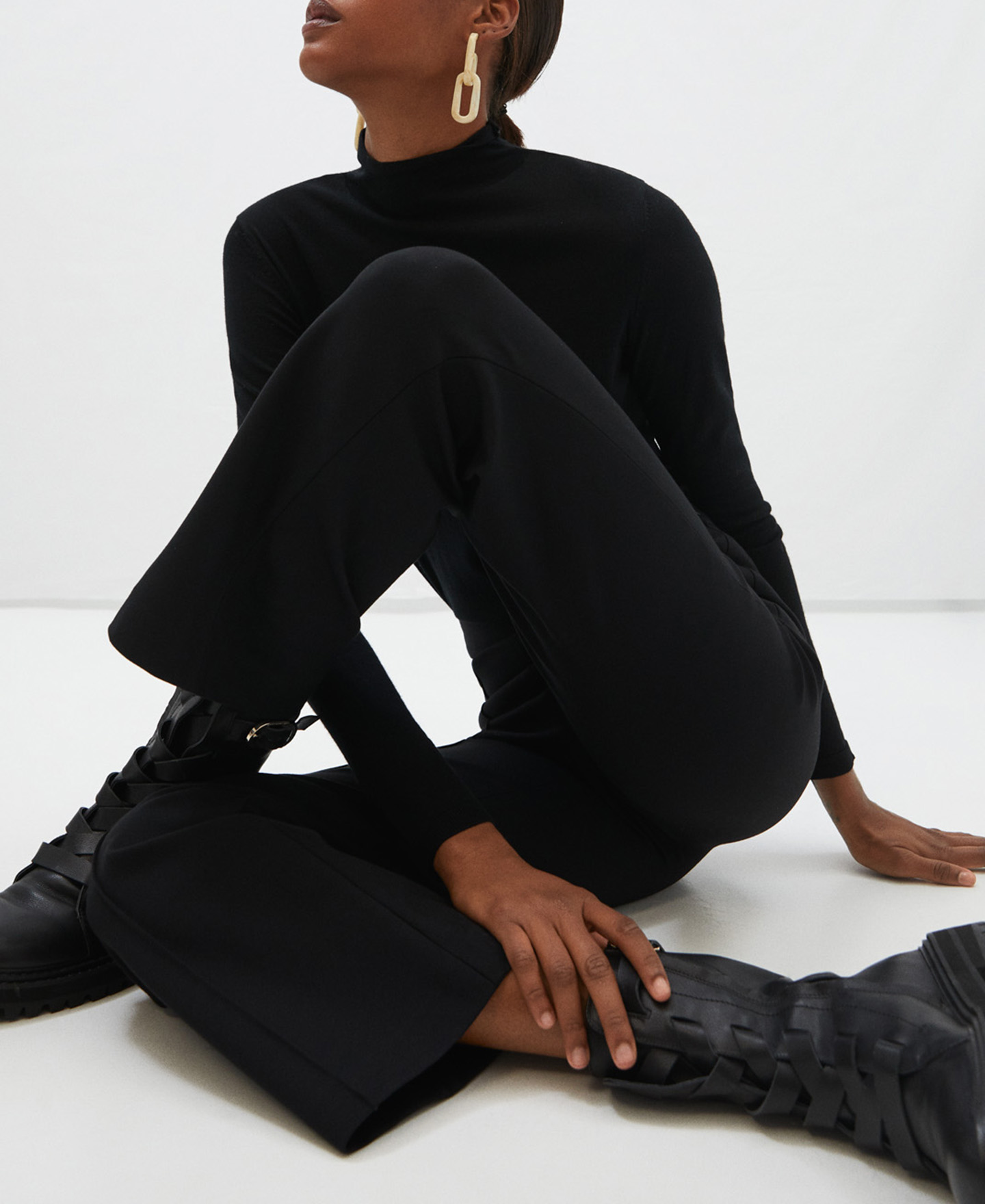 Nylon and viscose stretch trousers image number 3