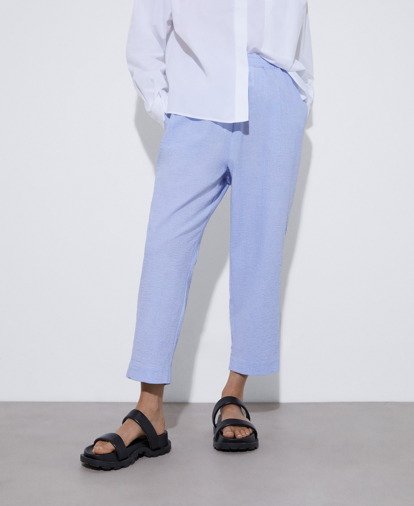 Cotton jogging trousers image number 0