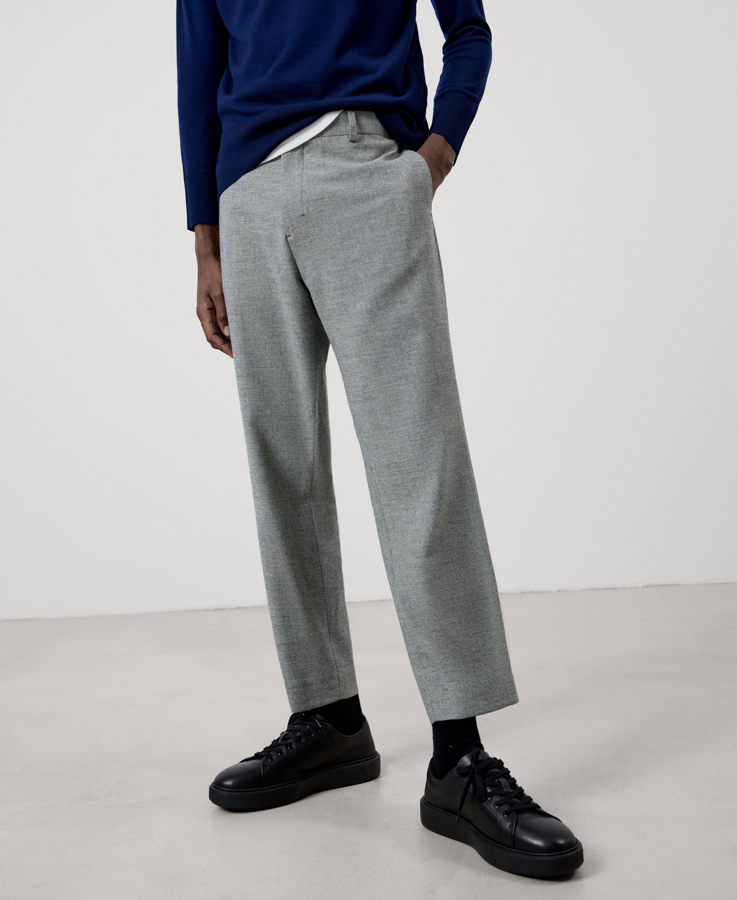 Ankle-length tailored trousers image number 0