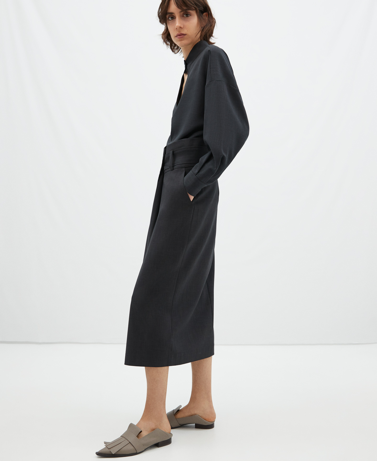 Pleated front midi skirt image number 3