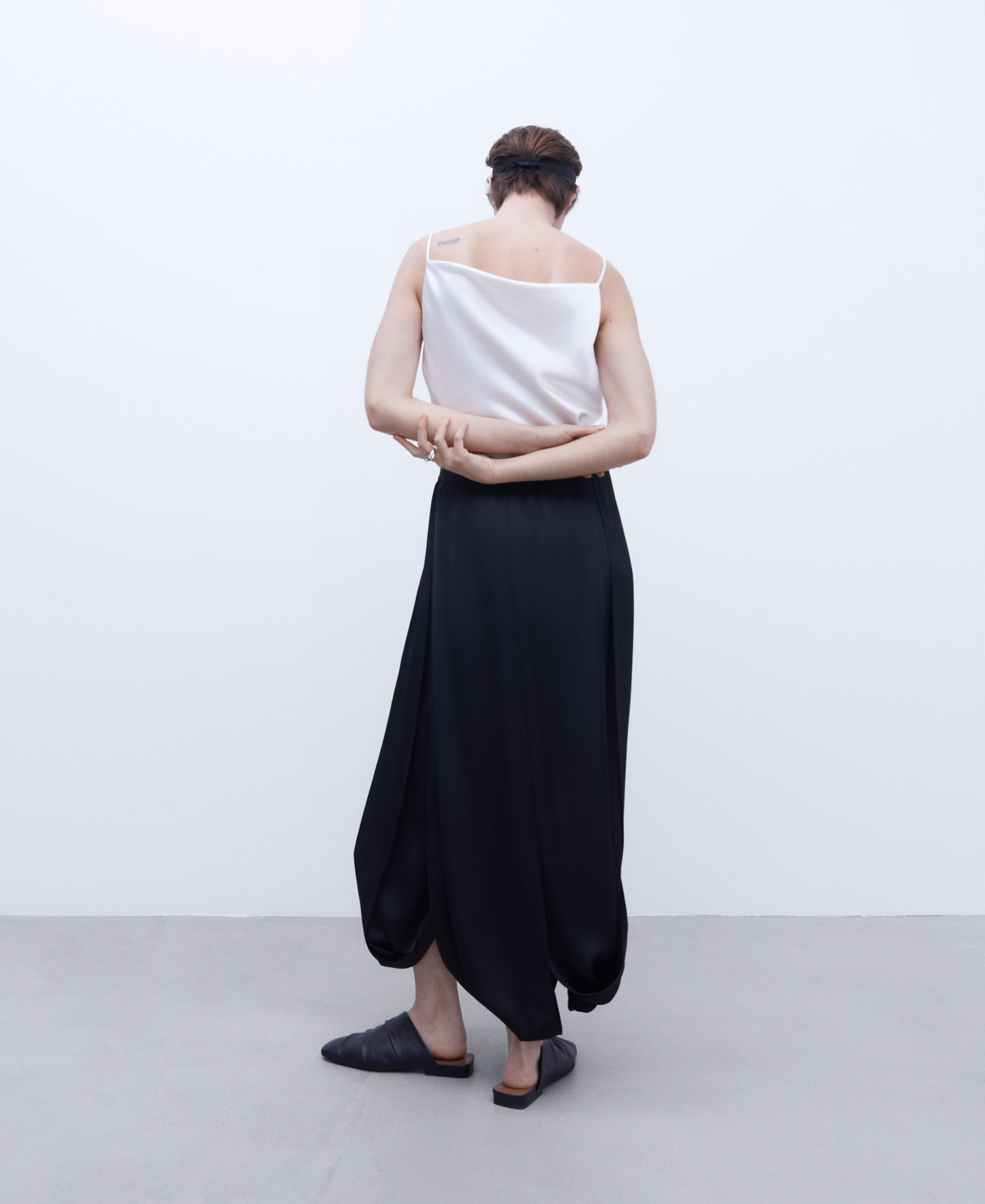 Long strappy skirt image number 2