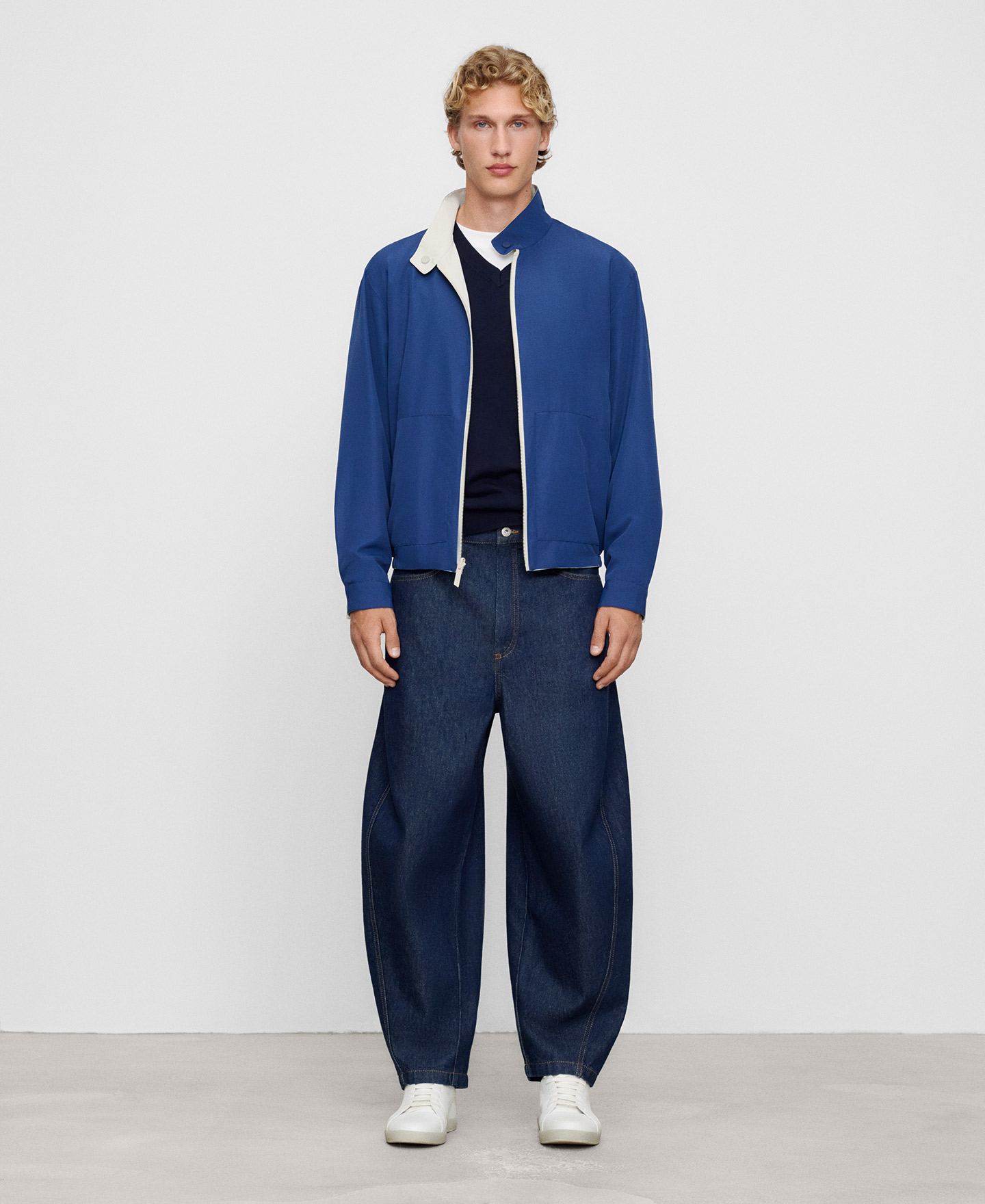 Nylon reversible jacket image number 1
