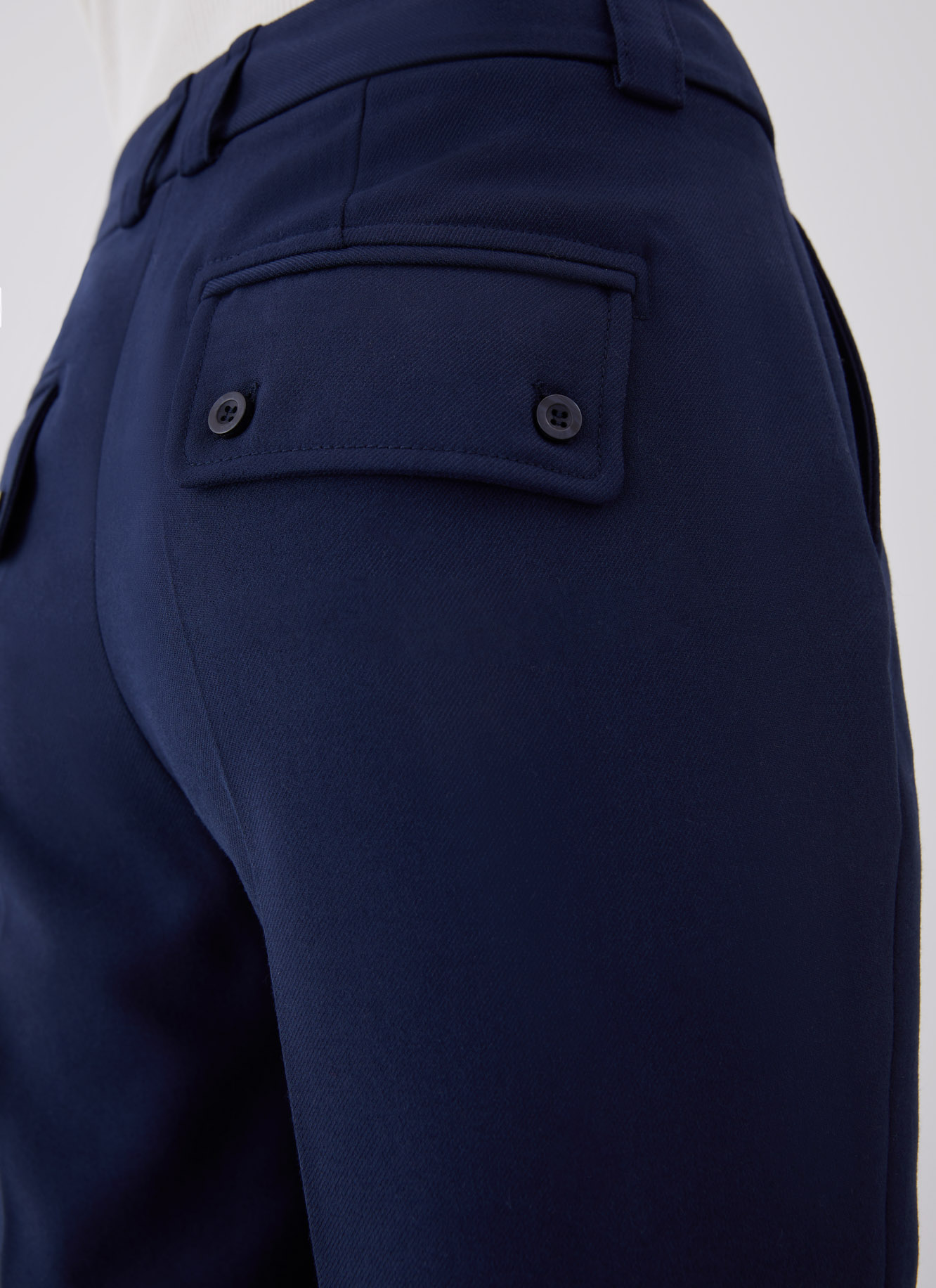 Straight flannel pants image number 2
