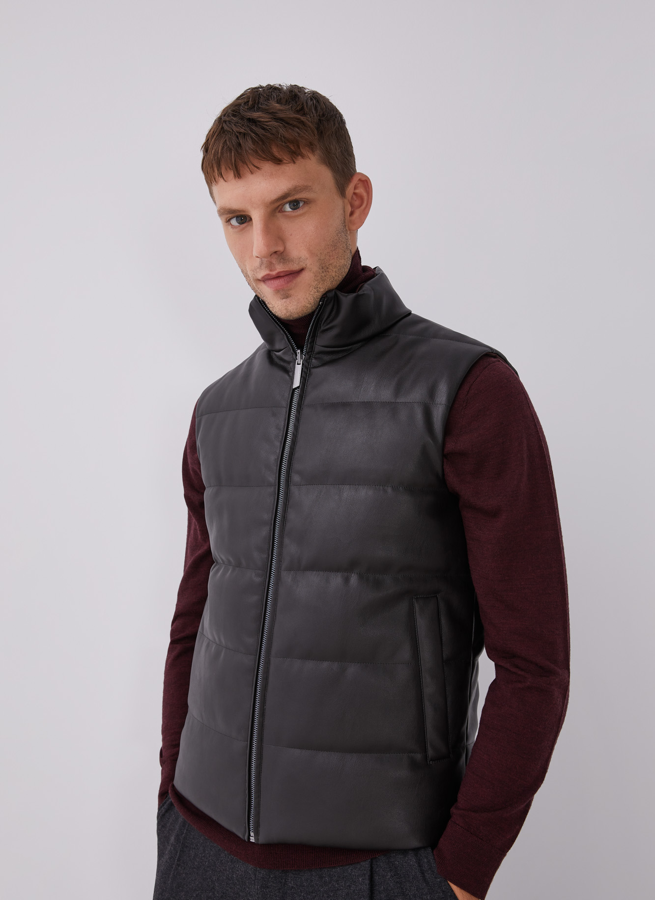 Three quarter length wool coat image number 4