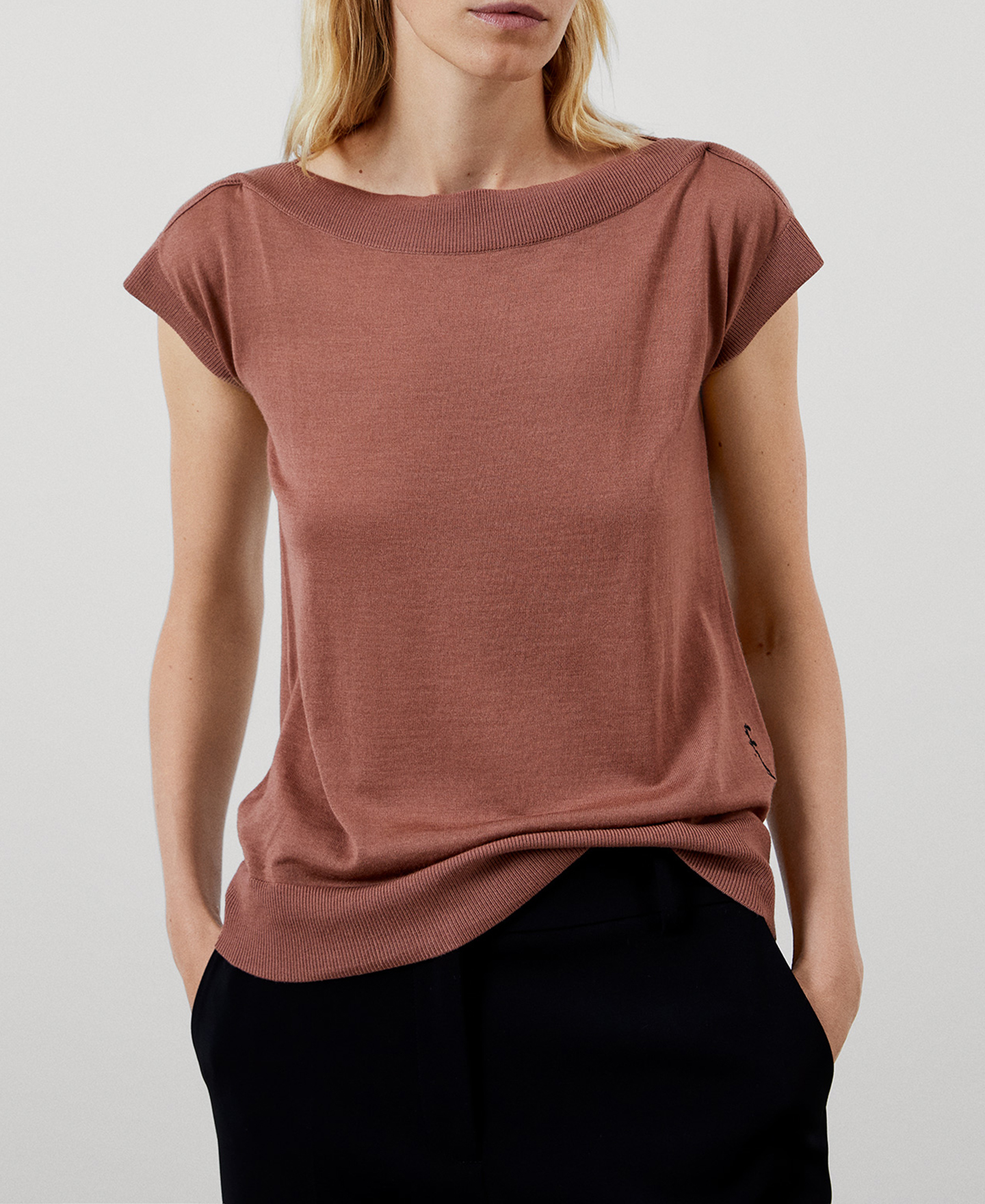 Merino wool bateau neckline top image number 4