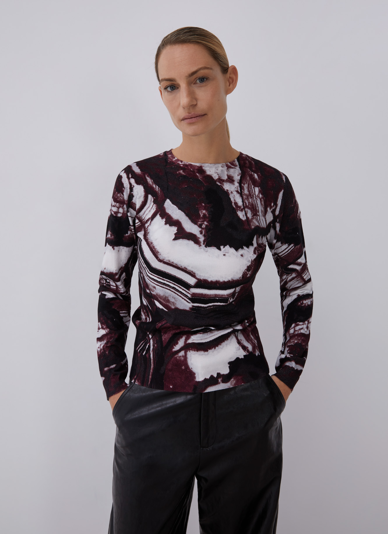 Printed sweater with crew collar image number 0