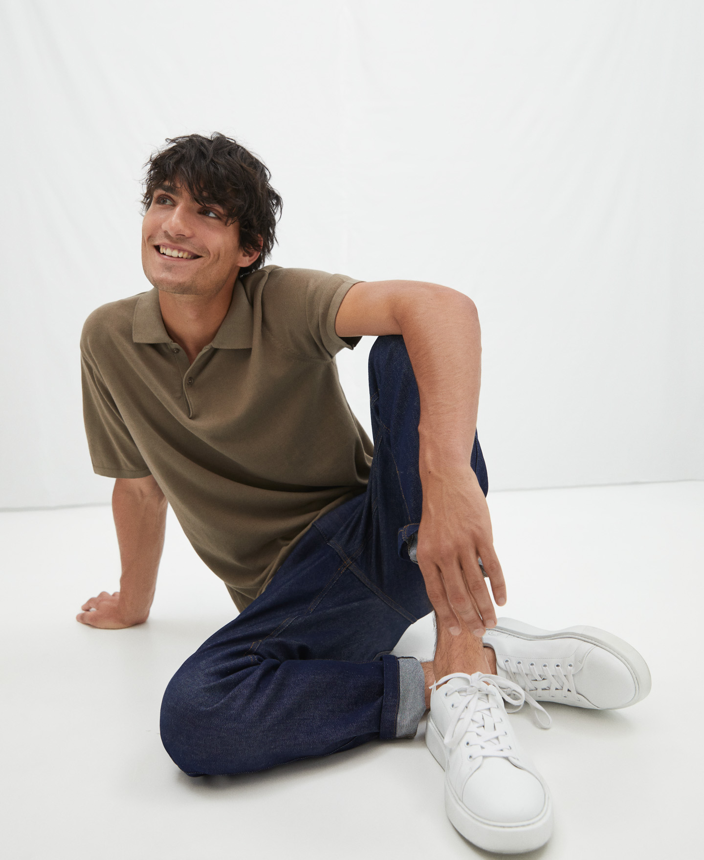 Two button polo shirt in organic cotton image number 1