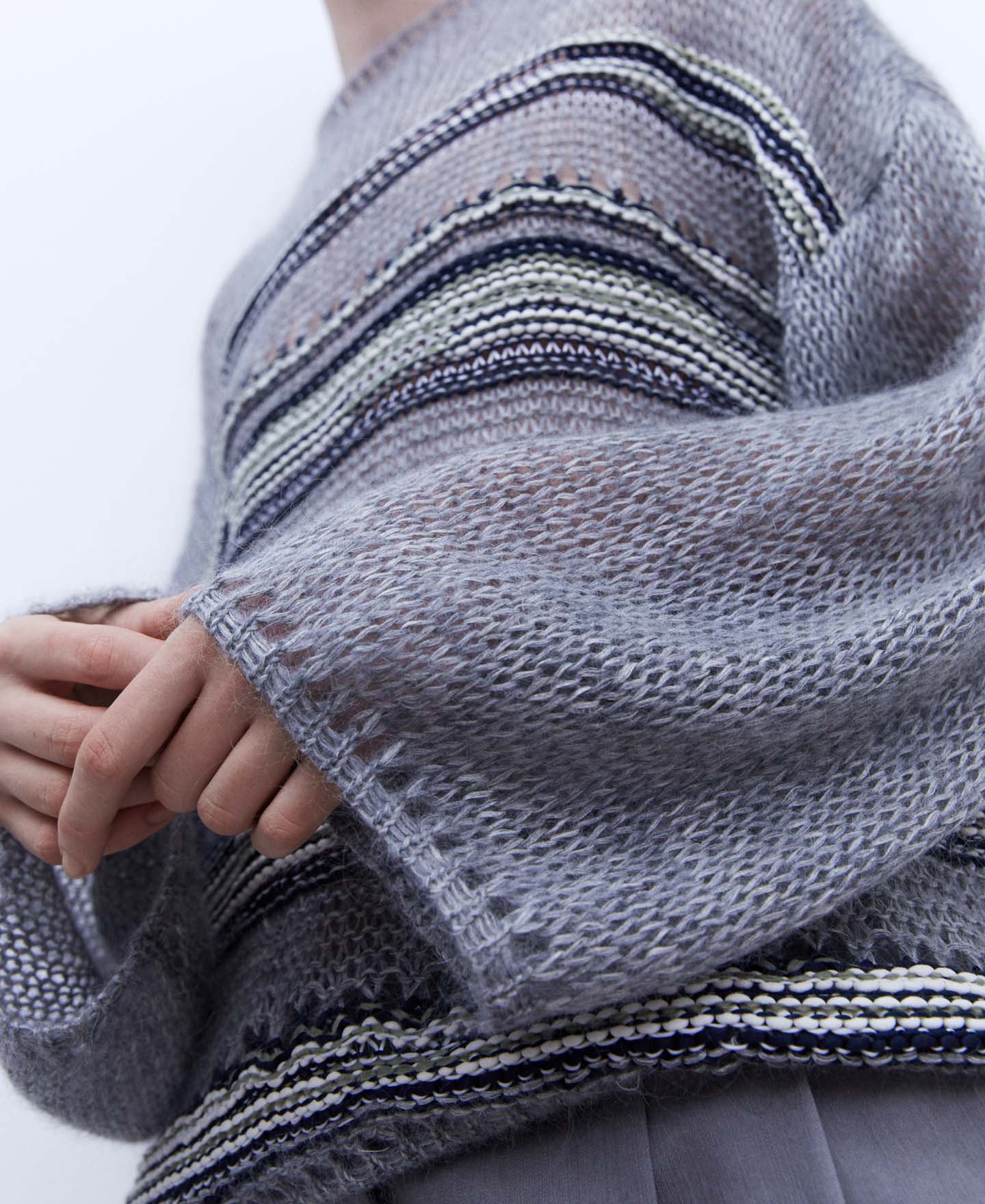 Oversize jacquard sweater image number 3