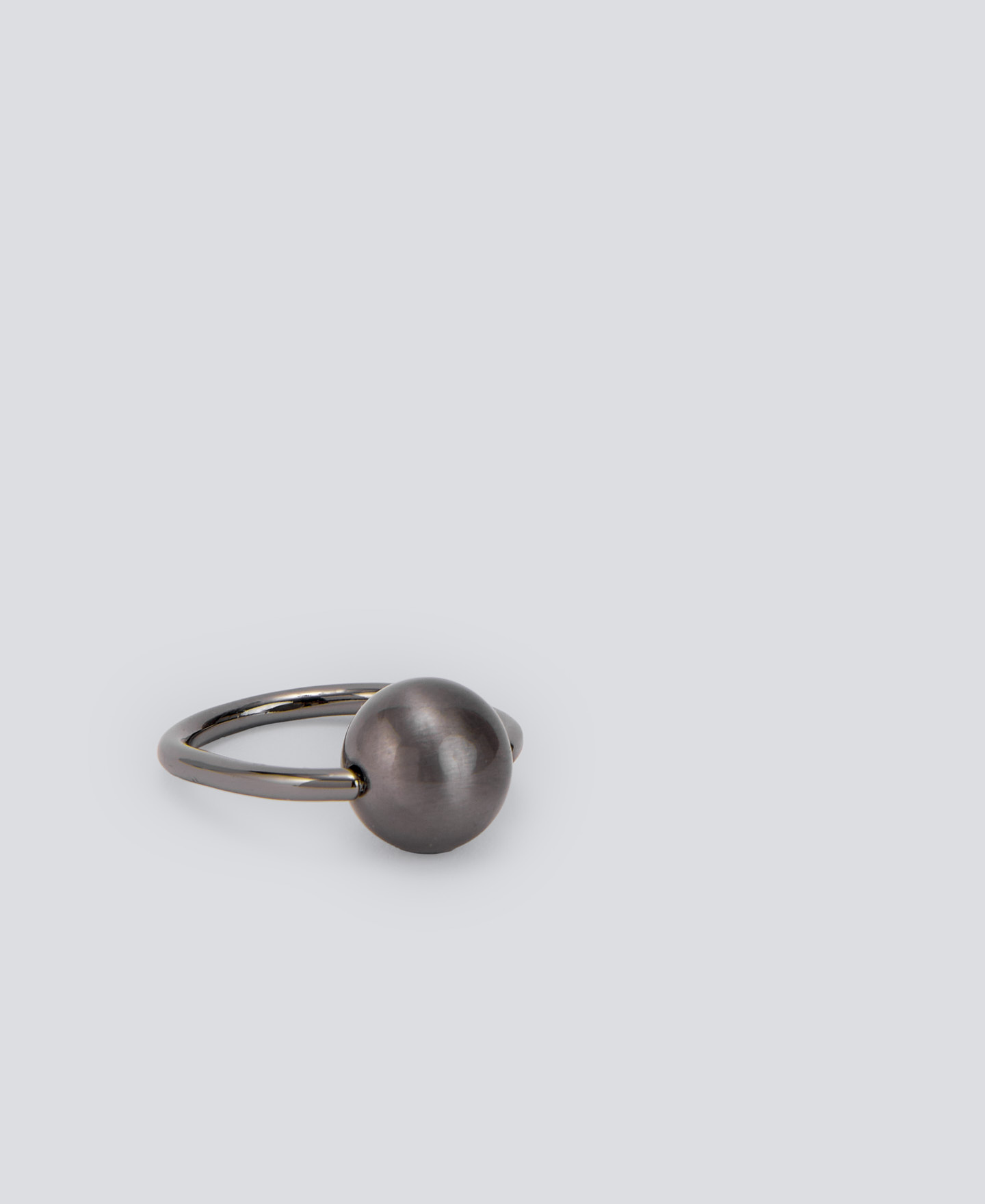 Bague métallique avec sphère mobile pour femme image number 1