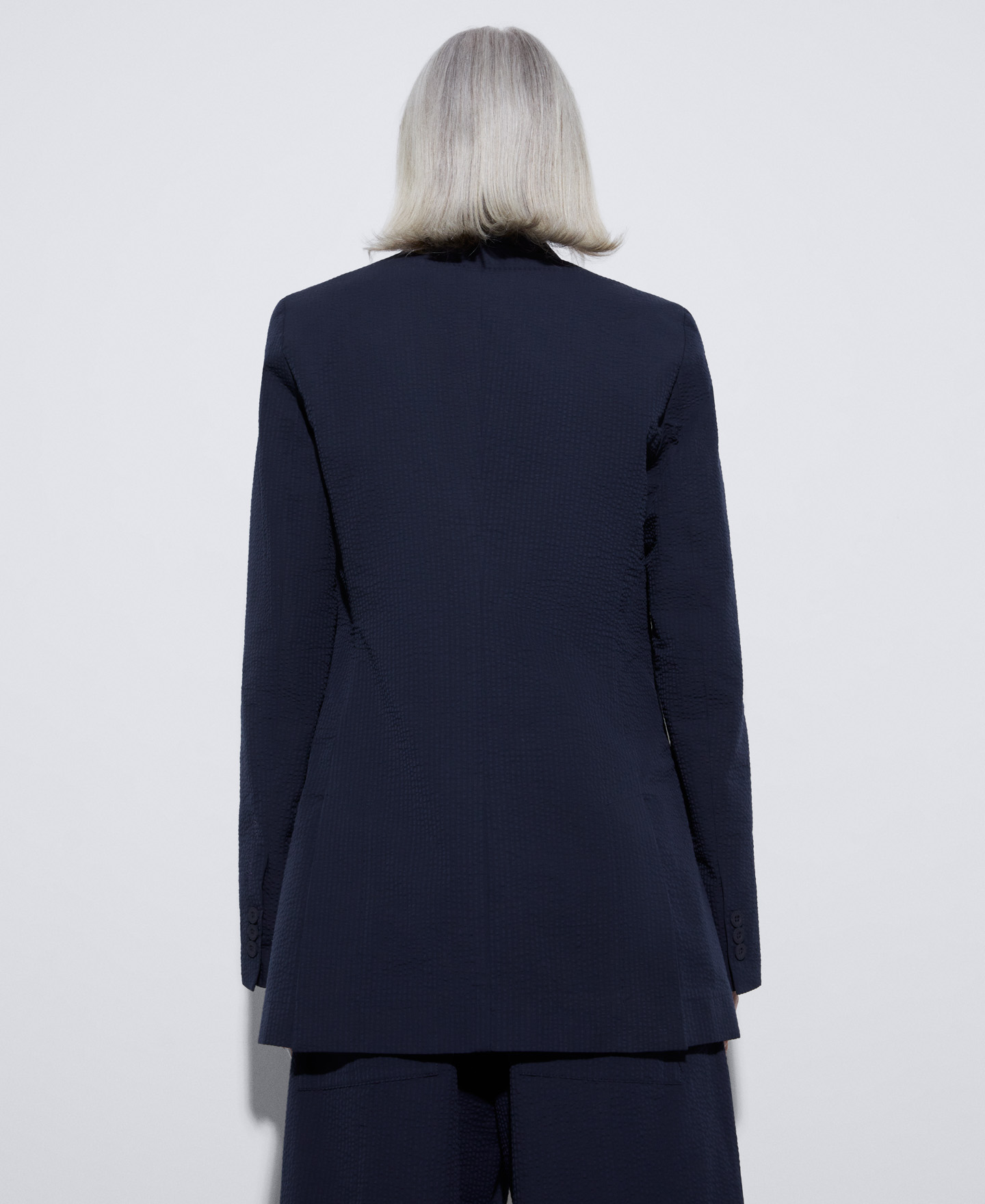 Tailored blazer in responsible cotton image number 2